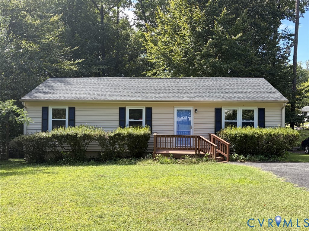 5571 Heatherhill Drive North Chesterfield Virginia United States, for Sale, residential, Barbara Reagan, Long & Foster Real Estate