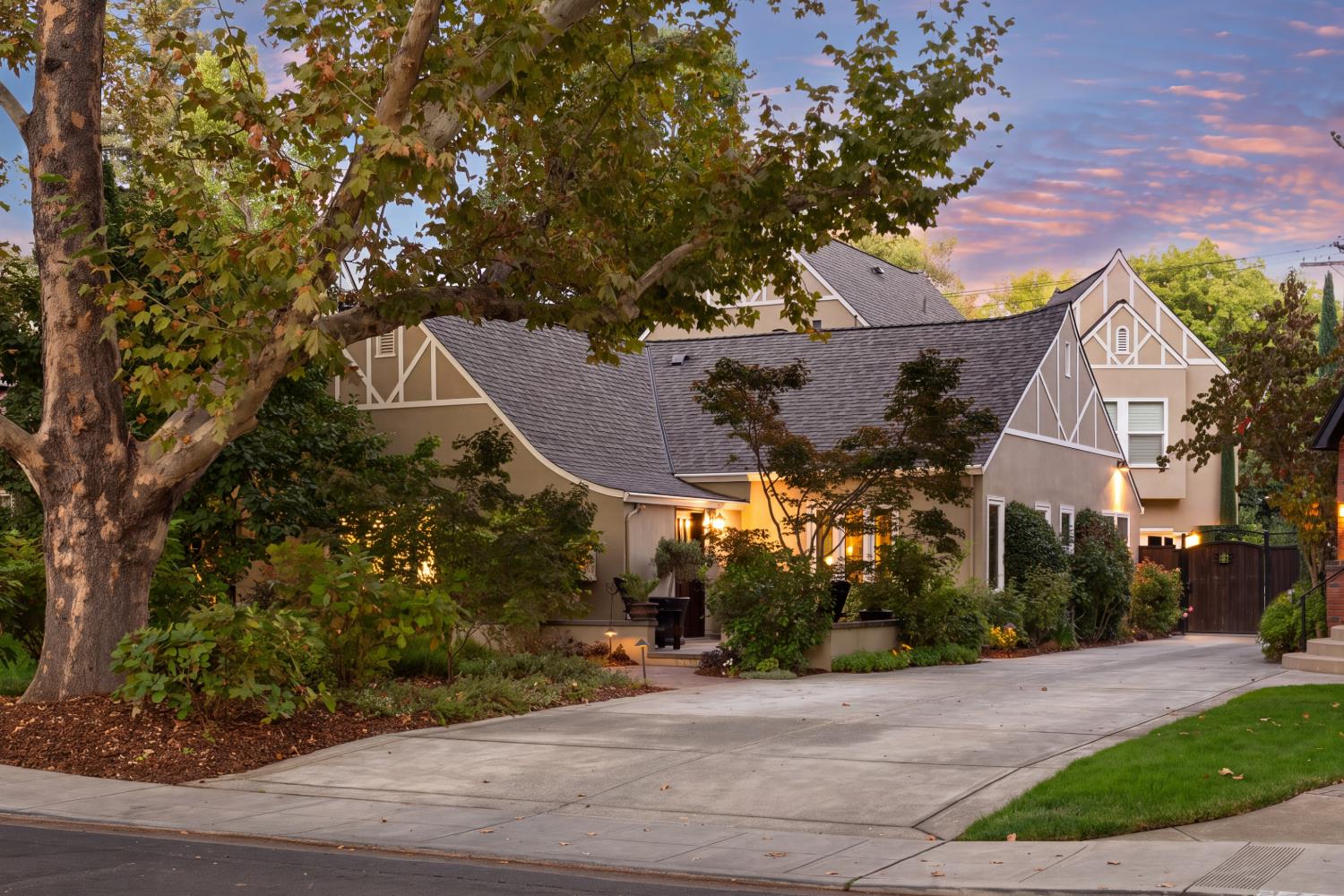 1409 47th Street Sacramento California United States, for Sale, residential,  , InCom Real Estate - New Sample Office