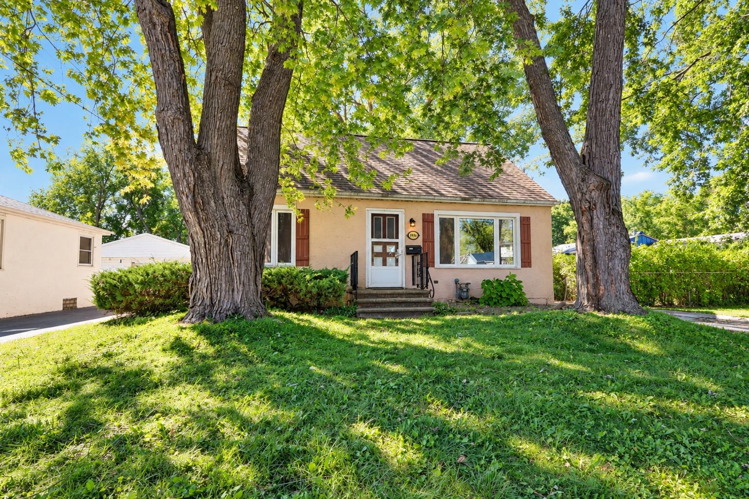 1490 HASTINGS Street Green Bay Wisconsin United States, for Sale, residential,  , Fireside Realty LLC