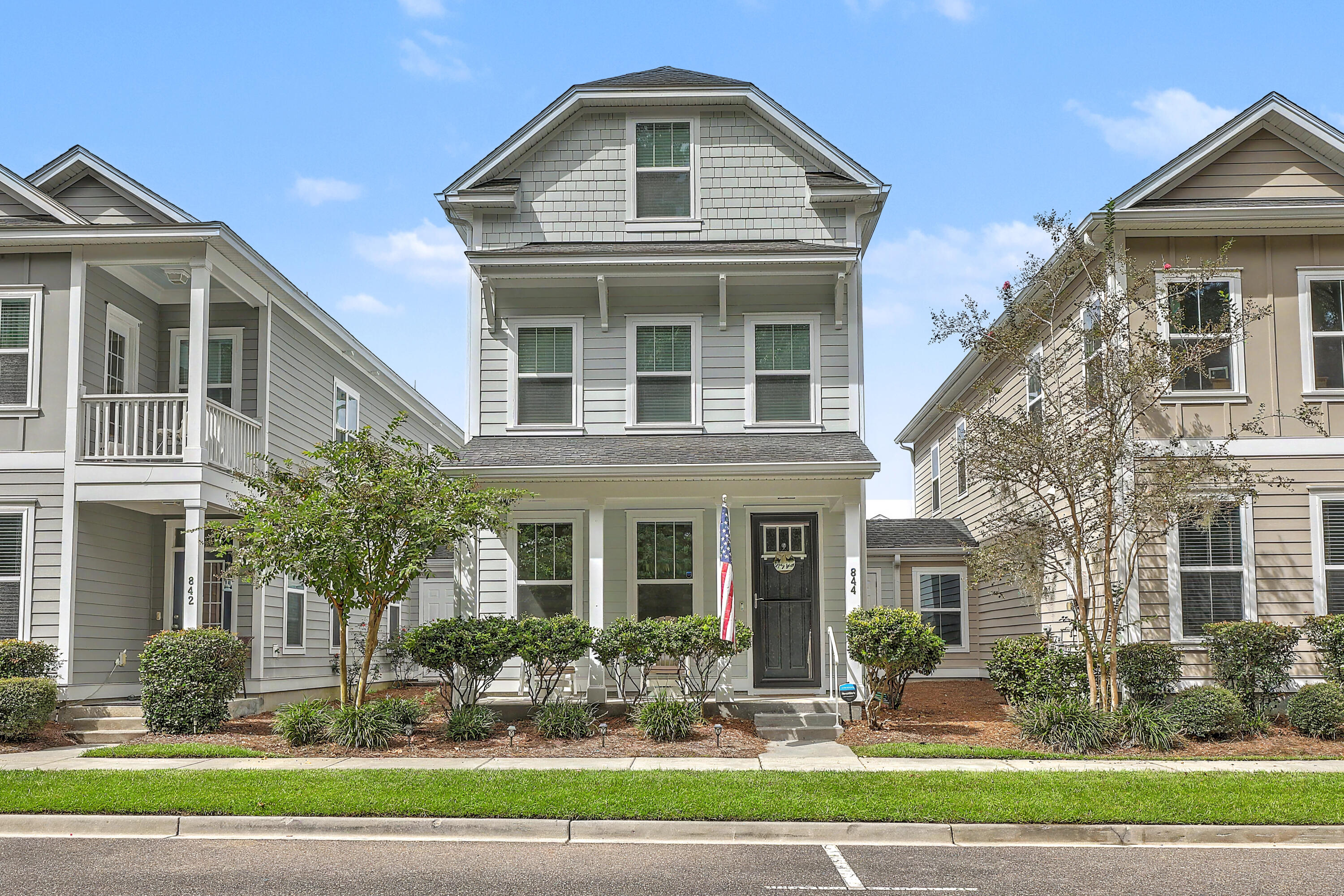 844 Rue Drive Charleston South Carolina United States, for Sale, residential, Bobbie  Rose, Keller Williams Realty Charleston/West Ashley