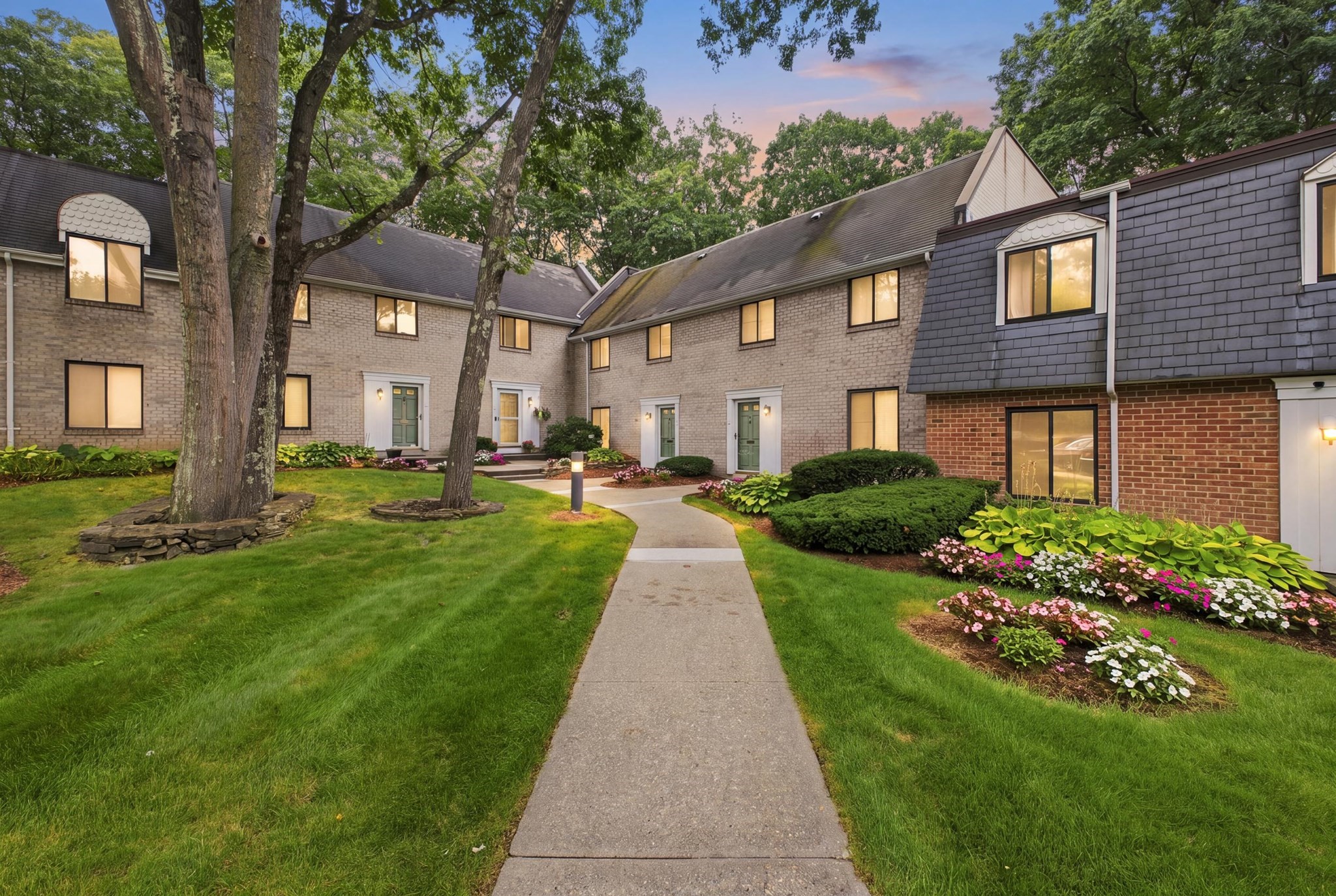 95 Commons Dr  UNIT 107 Shrewsbury Massachusetts United States, for Sale, residential,  , HouZingo