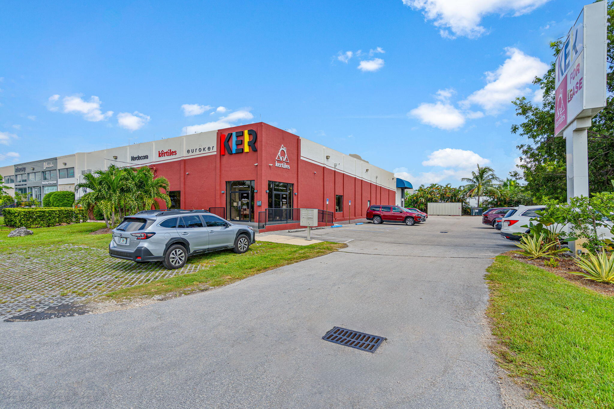 3400 NW 78th Avenue APT 5 Doral Florida United States, for Lease, commercial, Roberto Villasmil, Interinvestments Realty, Inc.