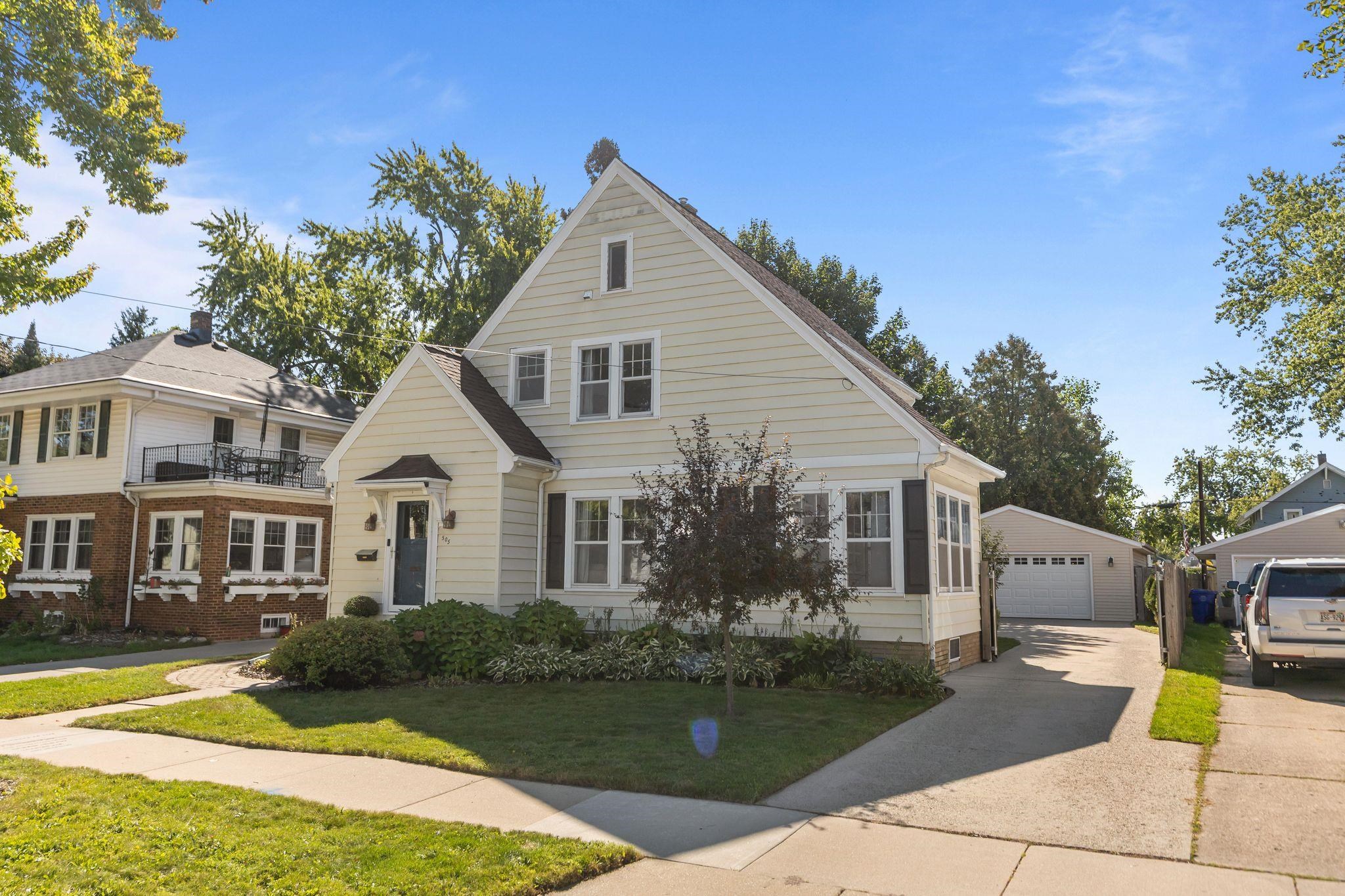 505 E BREWSTER Street Appleton Wisconsin United States, for Sale, residential,  , Fireside Realty LLC