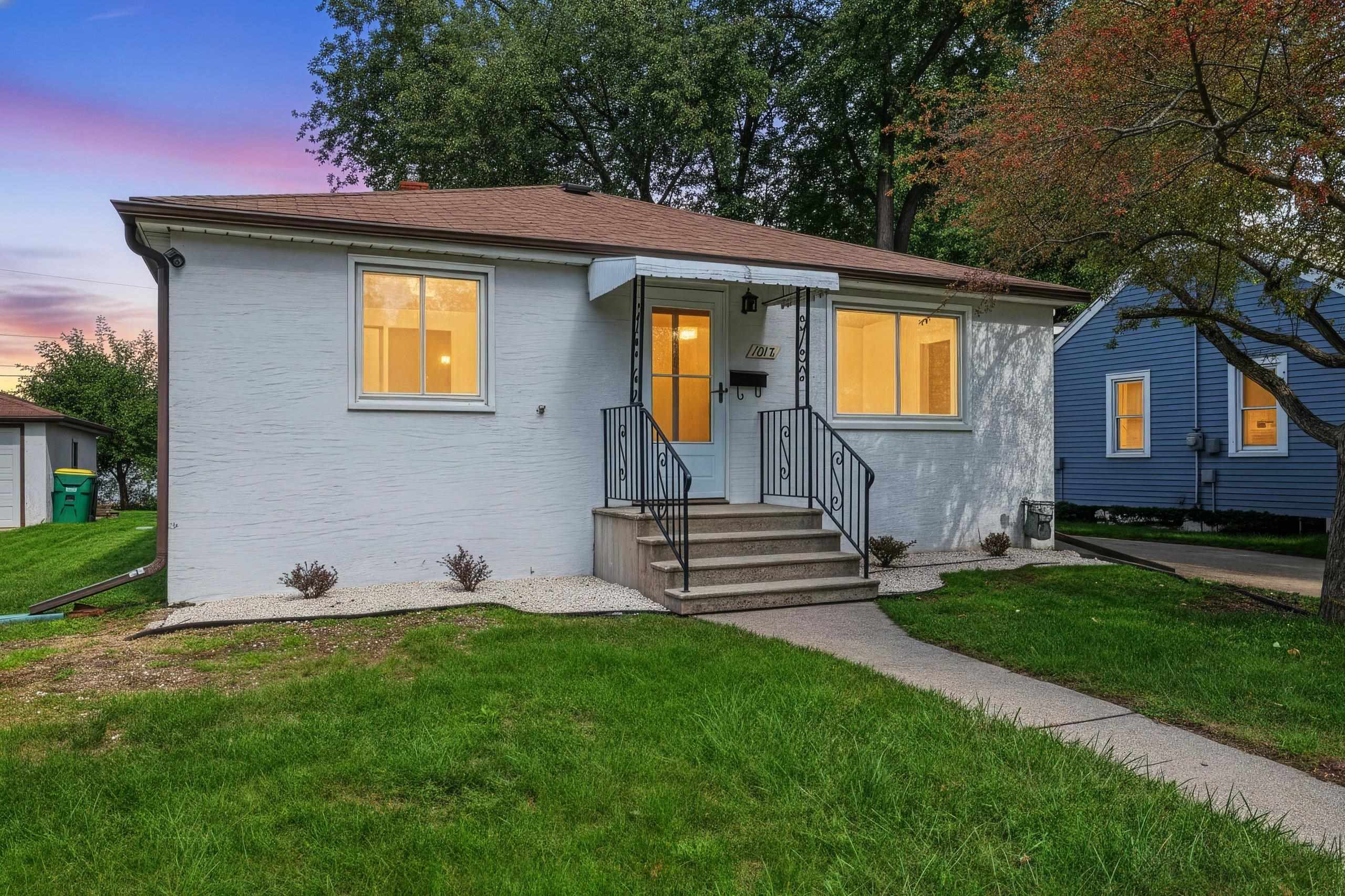1627 SMITH Street Green Bay Wisconsin United States, for Sale, residential,  , Fireside Realty LLC