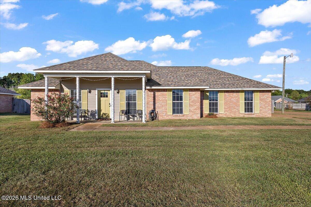 1018 Bullrun Drive Byram Mississippi United States, for Sale, residential, Jessica McLaurin, Rezults Realty, LLC