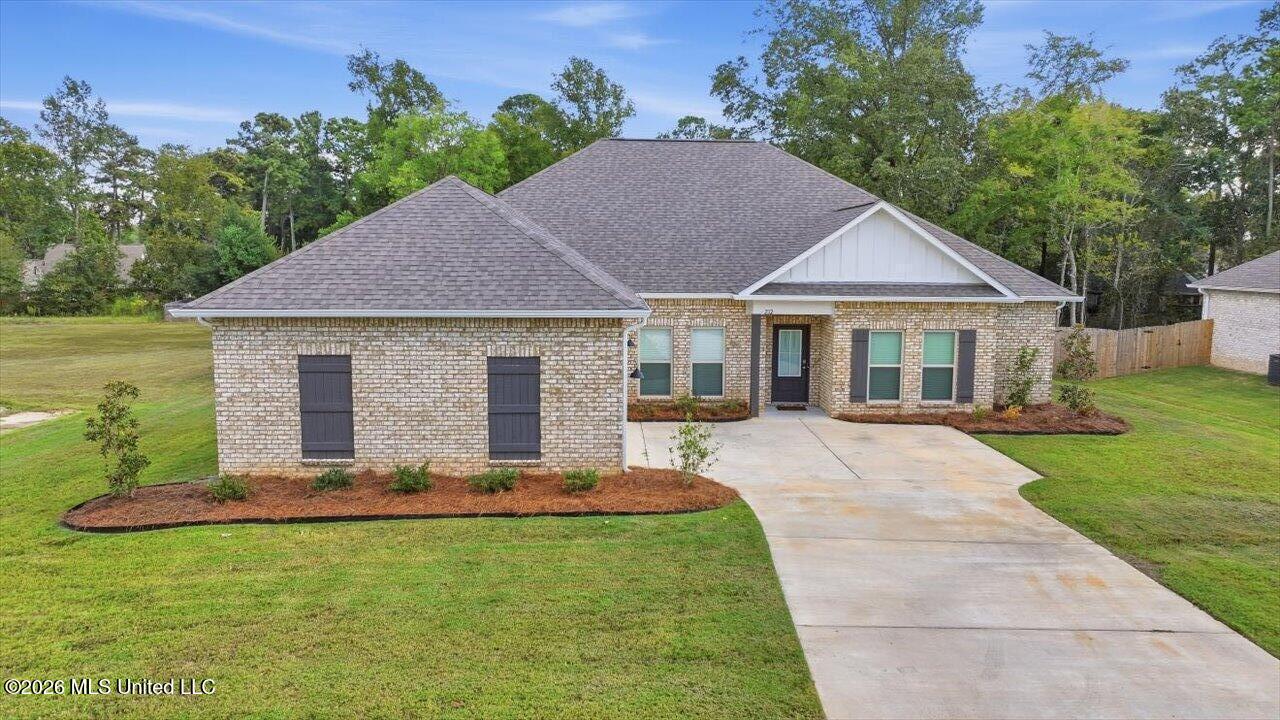 232 Deerfield Club Drive Canton Mississippi United States, for Sale, residential, Jessica McLaurin, Rezults Realty, LLC