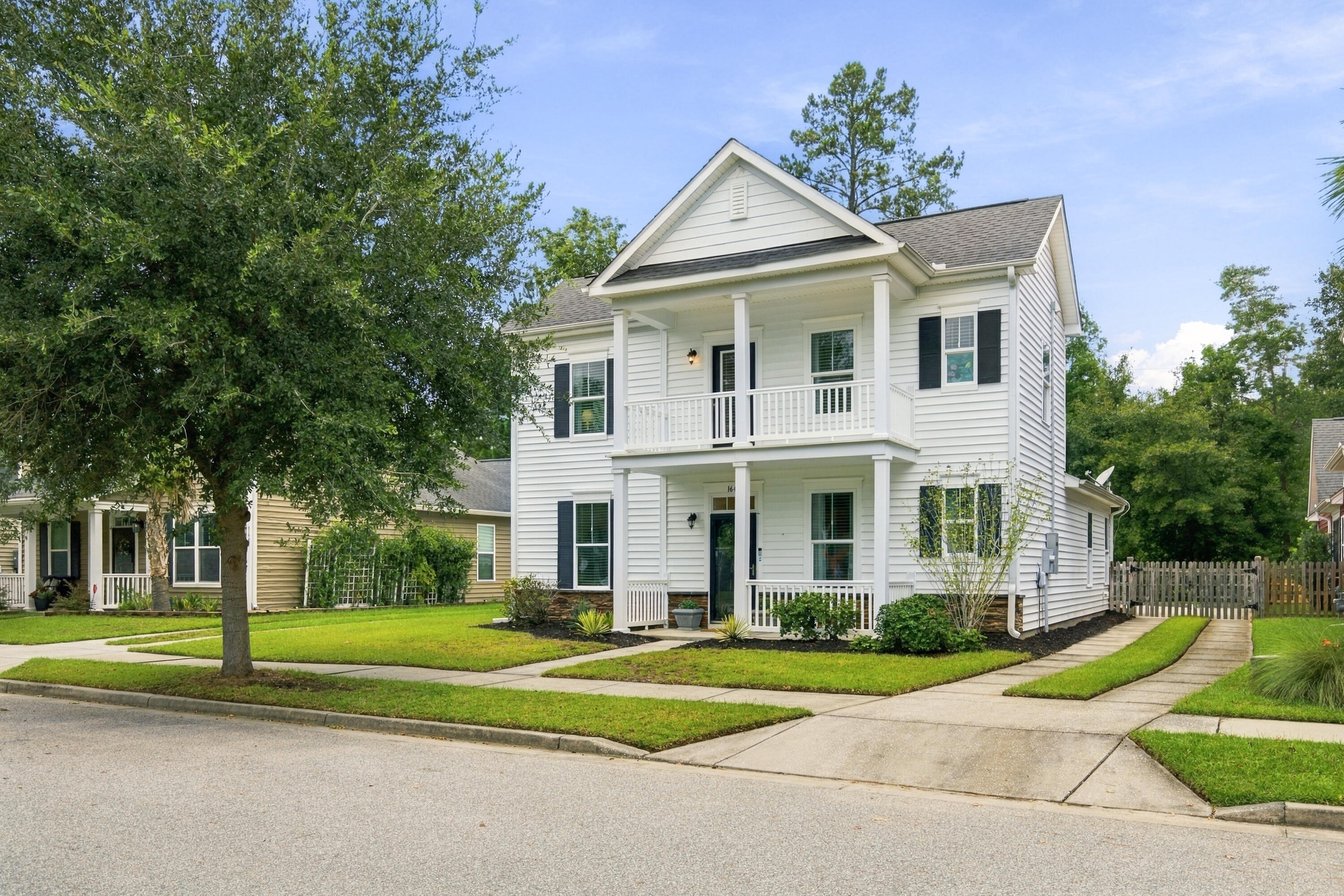 1647 Seabago Drive Charleston South Carolina United States, for Sale, residential, Bobbie  Rose, Keller Williams Realty Charleston/West Ashley