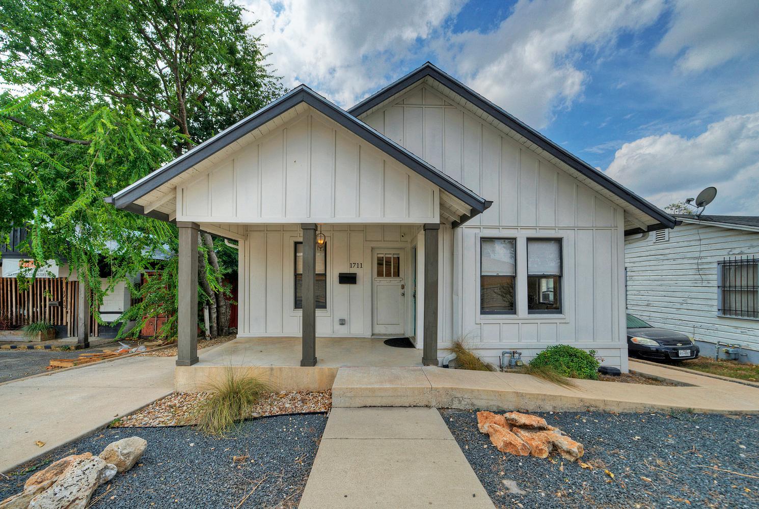 1711 7th ST Austin Texas United States, for Sale, commercial, Jessica Dodge, All City Real Estate, Ltd. Co.