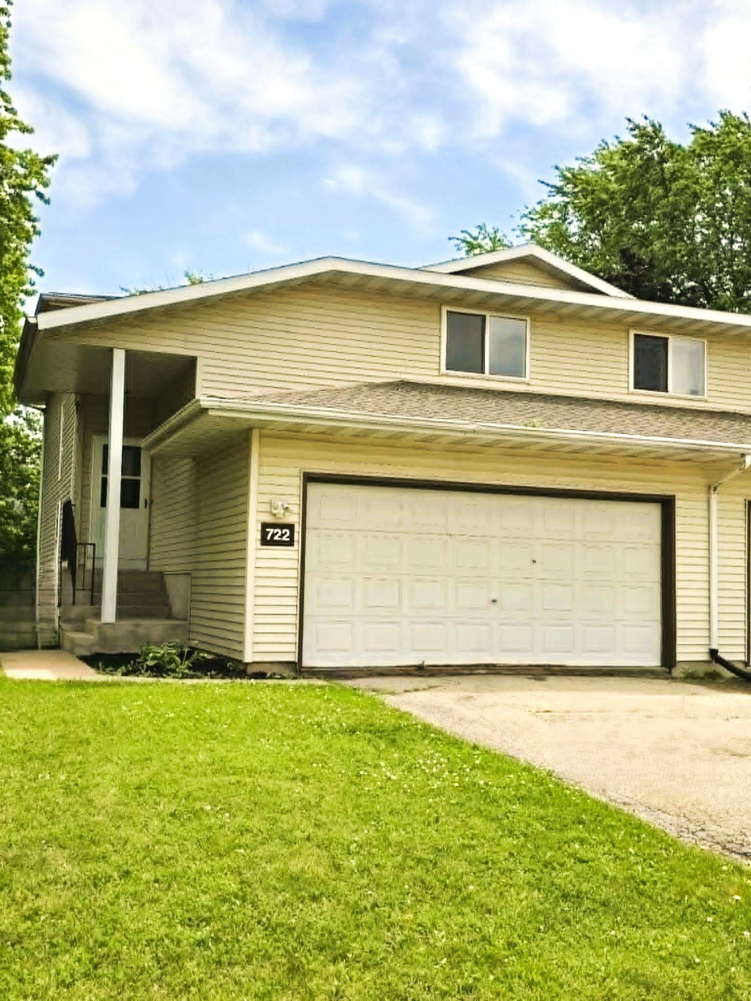 722 N HAWTHORNE Drive Appleton Wisconsin United States, for Sale, residential,  , Fireside Realty LLC