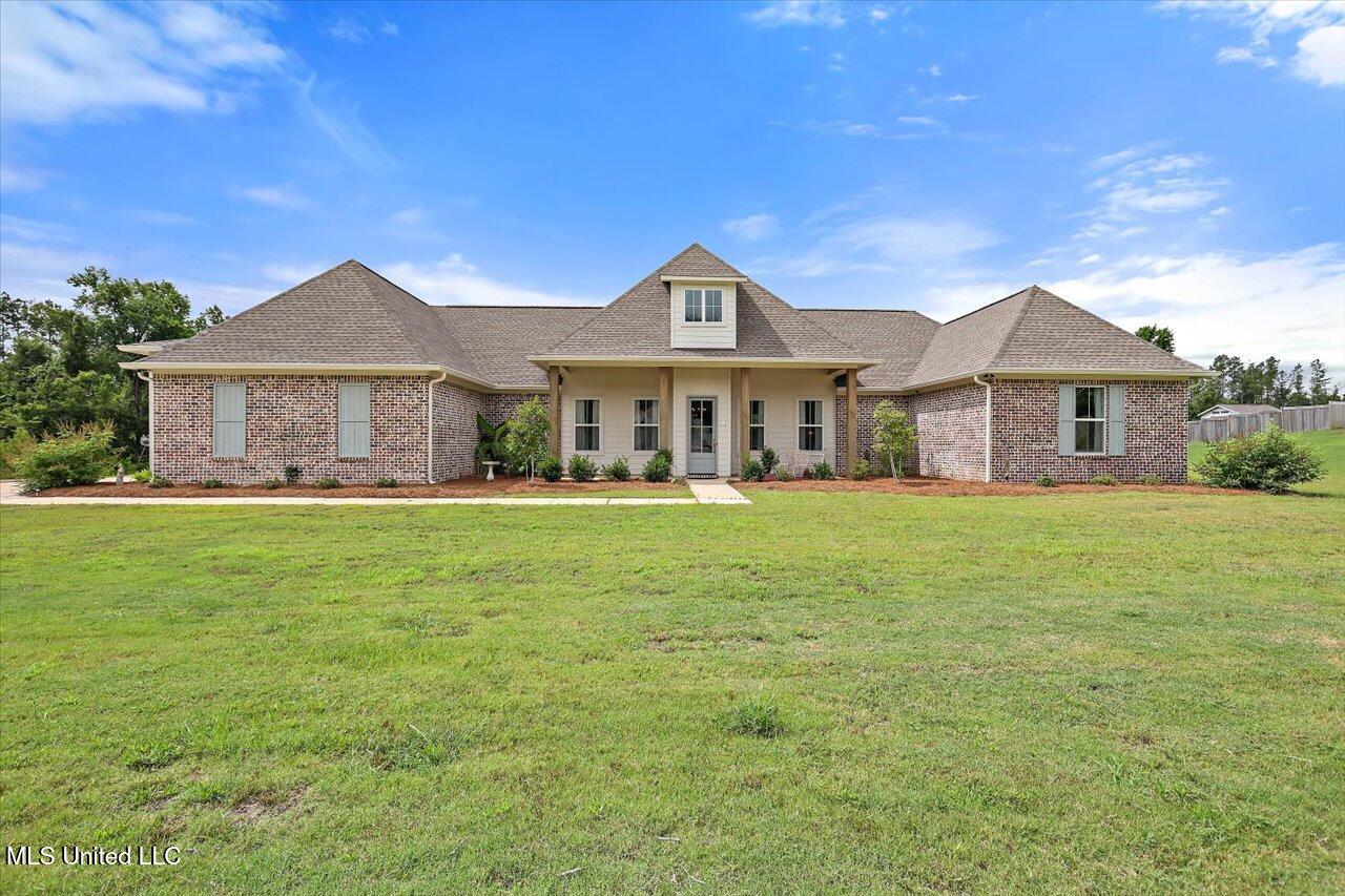 212 Lost Oak Lane Brandon Mississippi United States, for Sale, residential, Jessica McLaurin, Rezults Realty, LLC