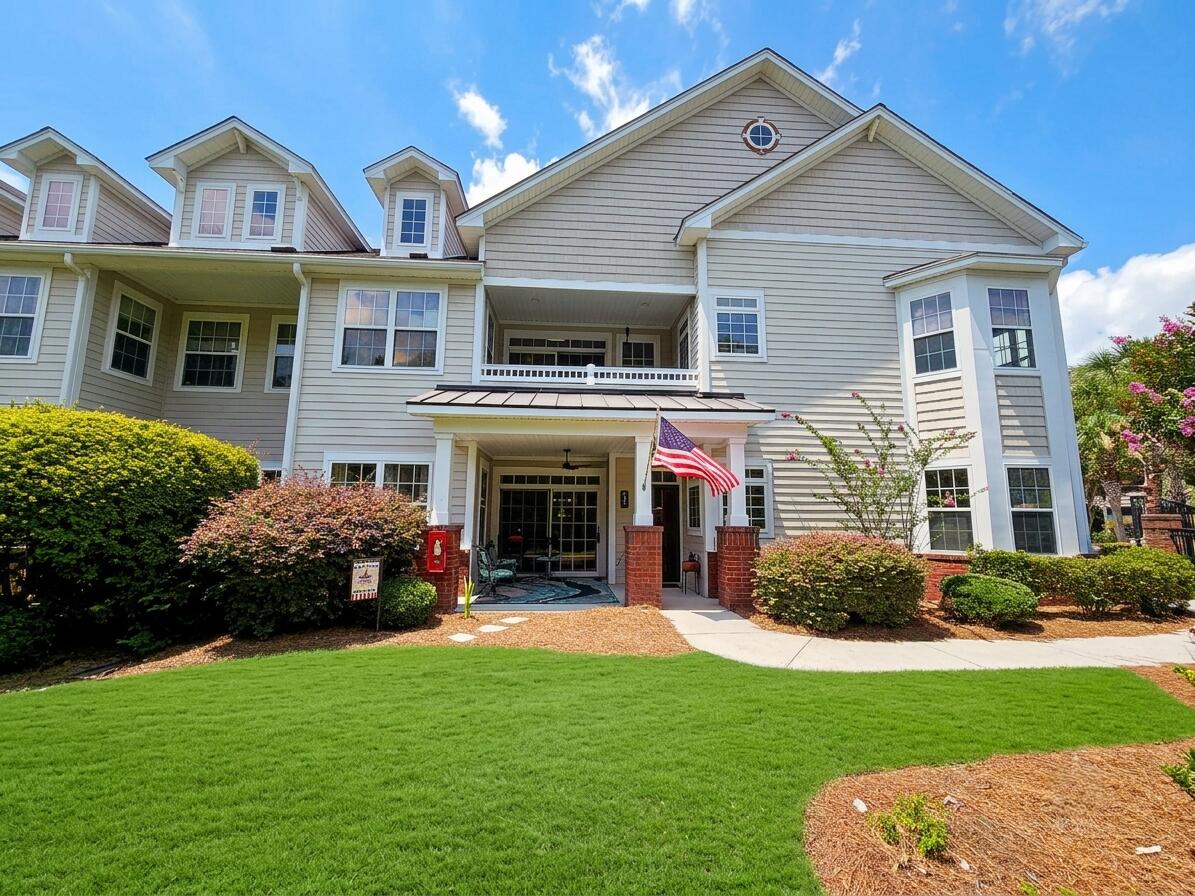 300 Flowering Peach Court APT Unit 101 Charleston South Carolina United States, Sale Pending, residential, Bobbie  Rose, Keller Williams Realty Charleston/West Ashley