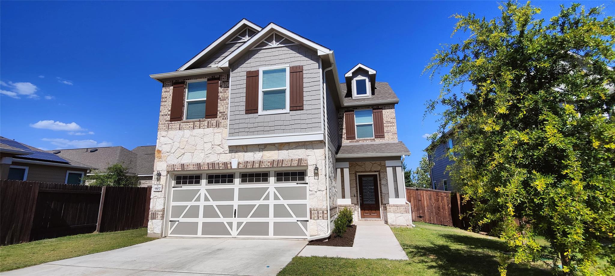 9107 Golden Leaf DR Austin Texas United States, for Rent, residential, Rita Vera, Central Metro Realty LLC