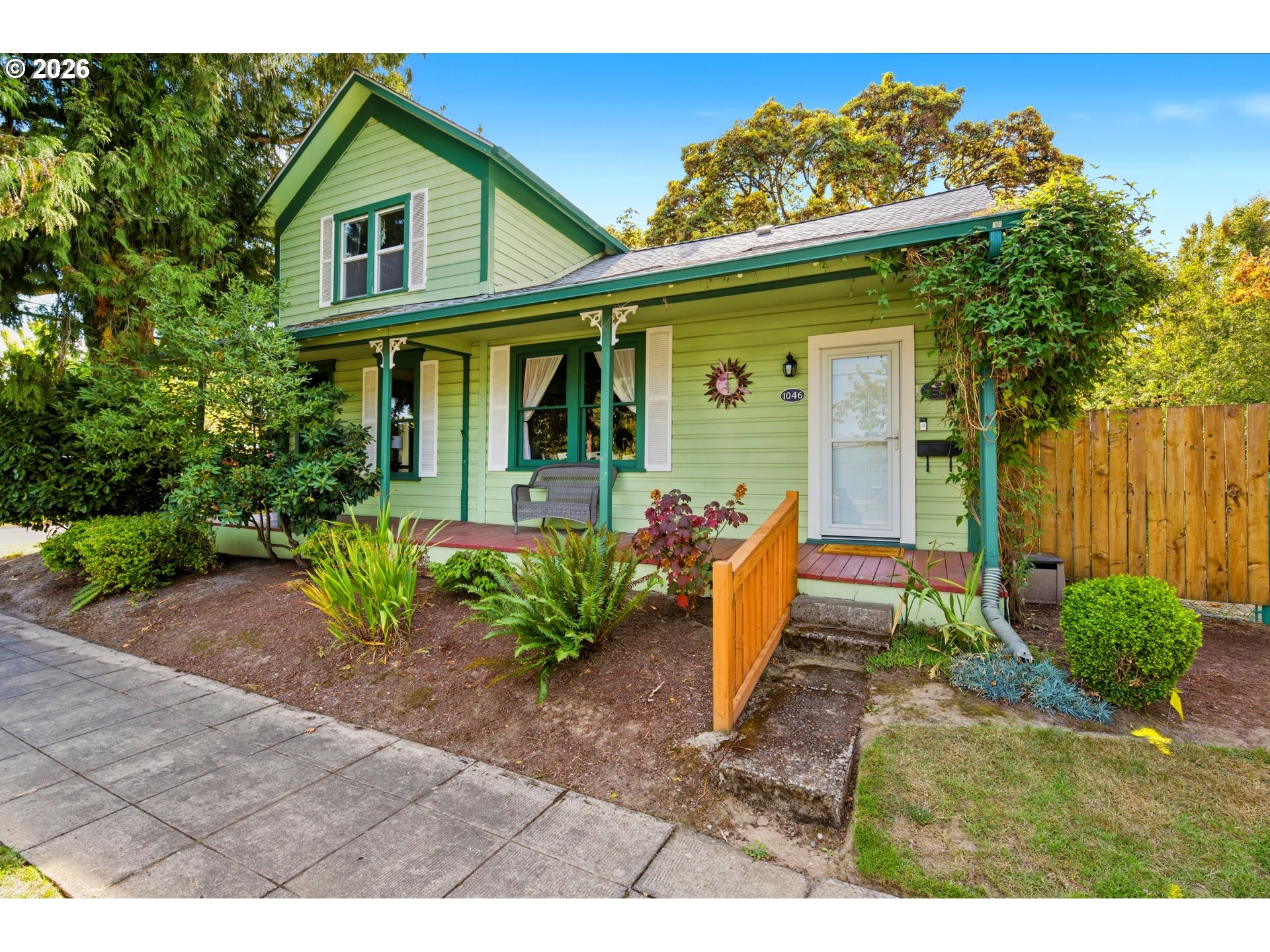 1046 NE 2ND ST Mcminnville Oregon United States, for Sale, residential,  , Incom Demo Demo Office