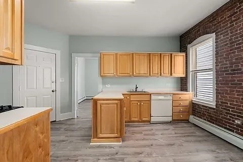 100 4th av 100 4th Ave  UNIT 3 Lowell Massachusetts United States, for Rent, residential, Edwin Contreras, Broad Sound Real Estate