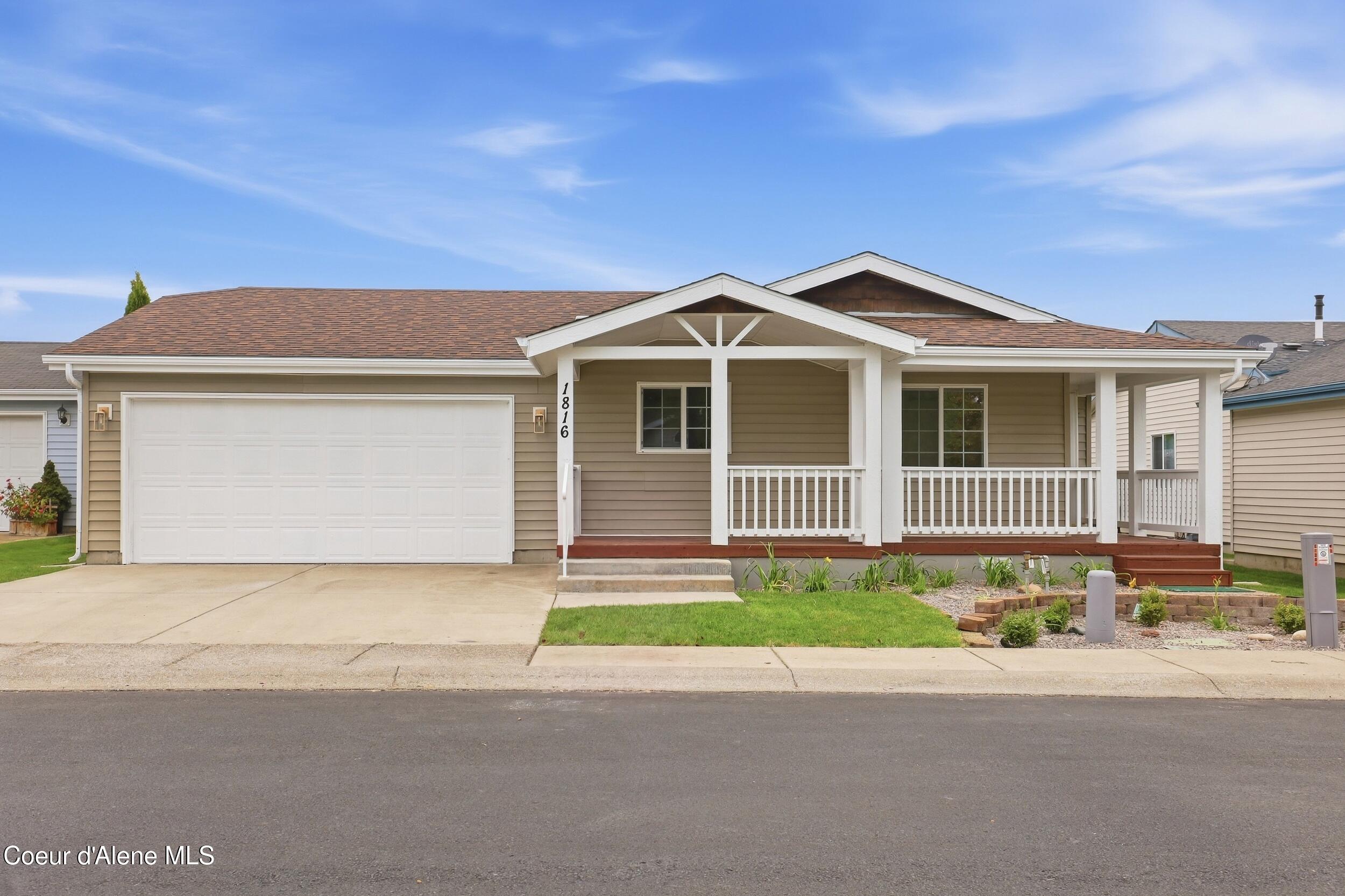 1816 W Bounty LOOP Hayden Idaho United States, for Sale, residential, Jenna Wynand, Realty ONE Group Eclipse