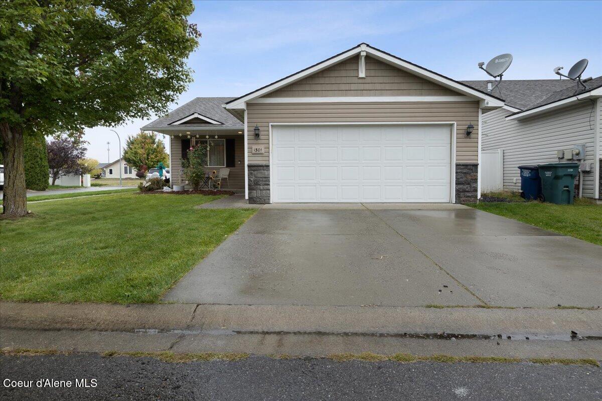 1301 N Brookhaven Ln Post Falls Idaho United States, for Sale, residential, Jenna Wynand, Realty ONE Group Eclipse