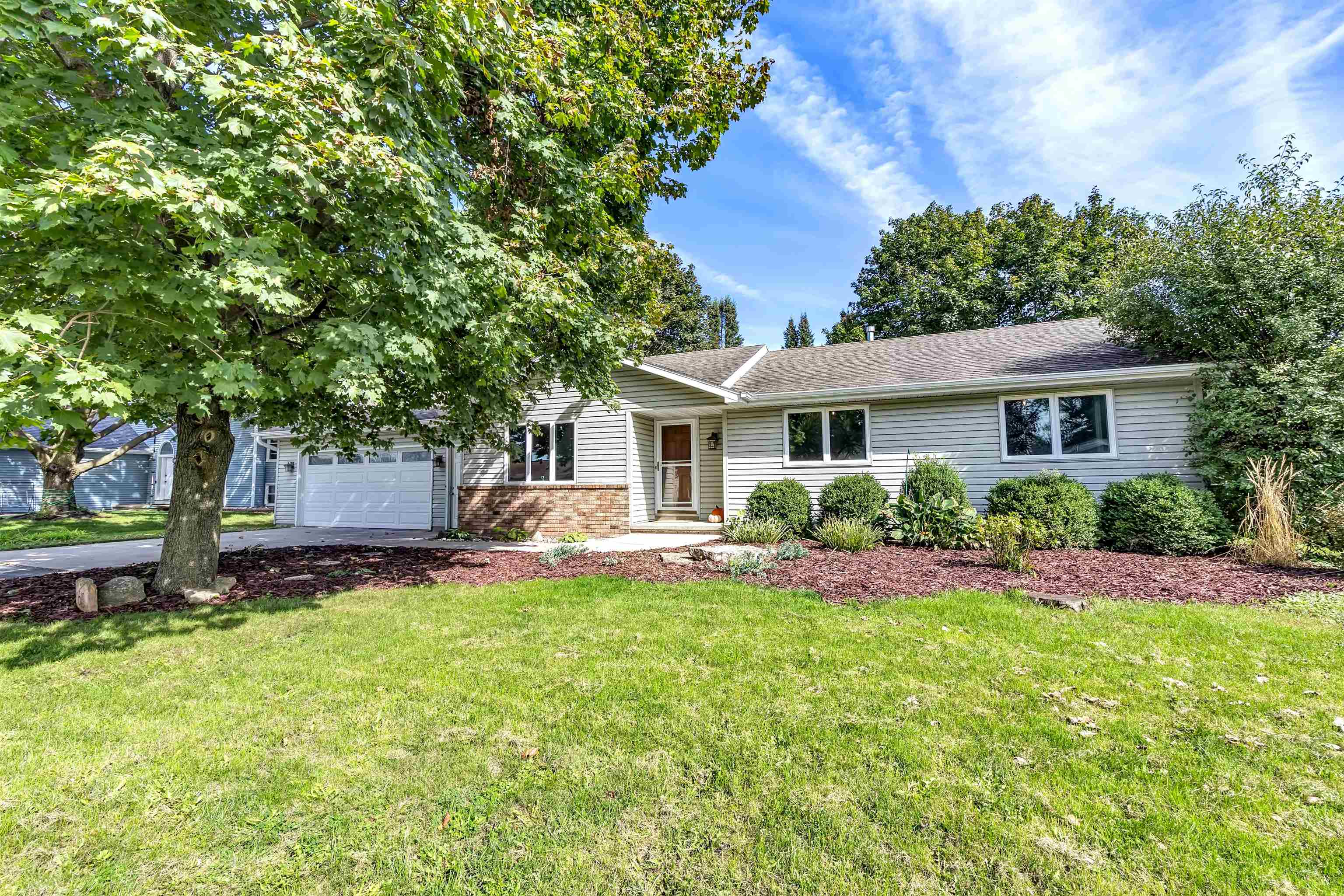 610 S WILD ROSE Lane Appleton Wisconsin United States, for Sale, residential,  , Fireside Realty LLC