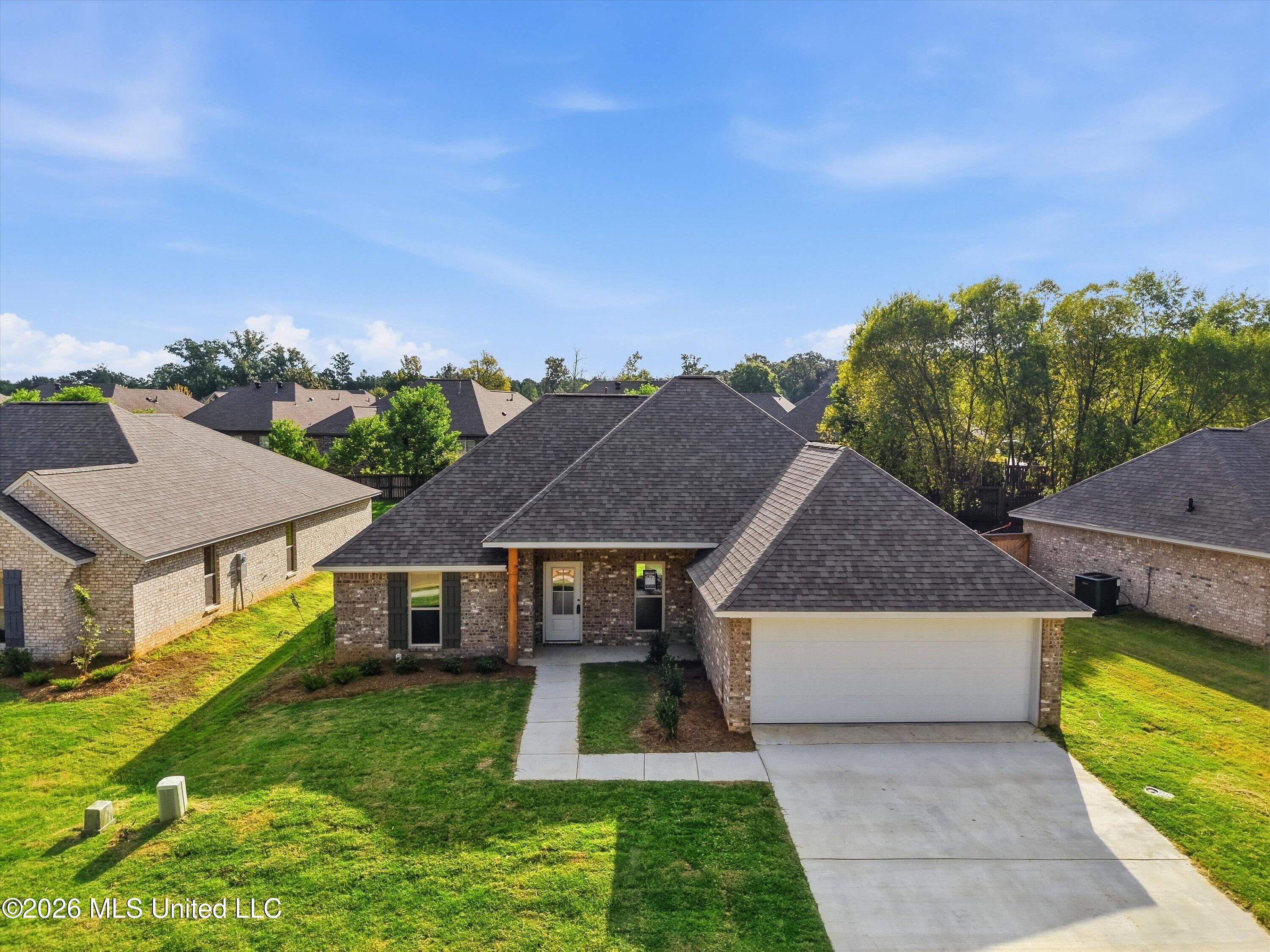 533 Stone Brook Place Brandon Mississippi United States, for Sale, residential, Jessica McLaurin, Rezults Realty, LLC
