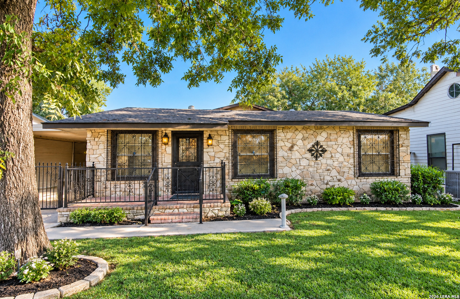 856 SW 34TH ST San Antonio Texas United States, for Sale, residential, Angelica Albanese Wilson, The Firm Real Estate Advisors