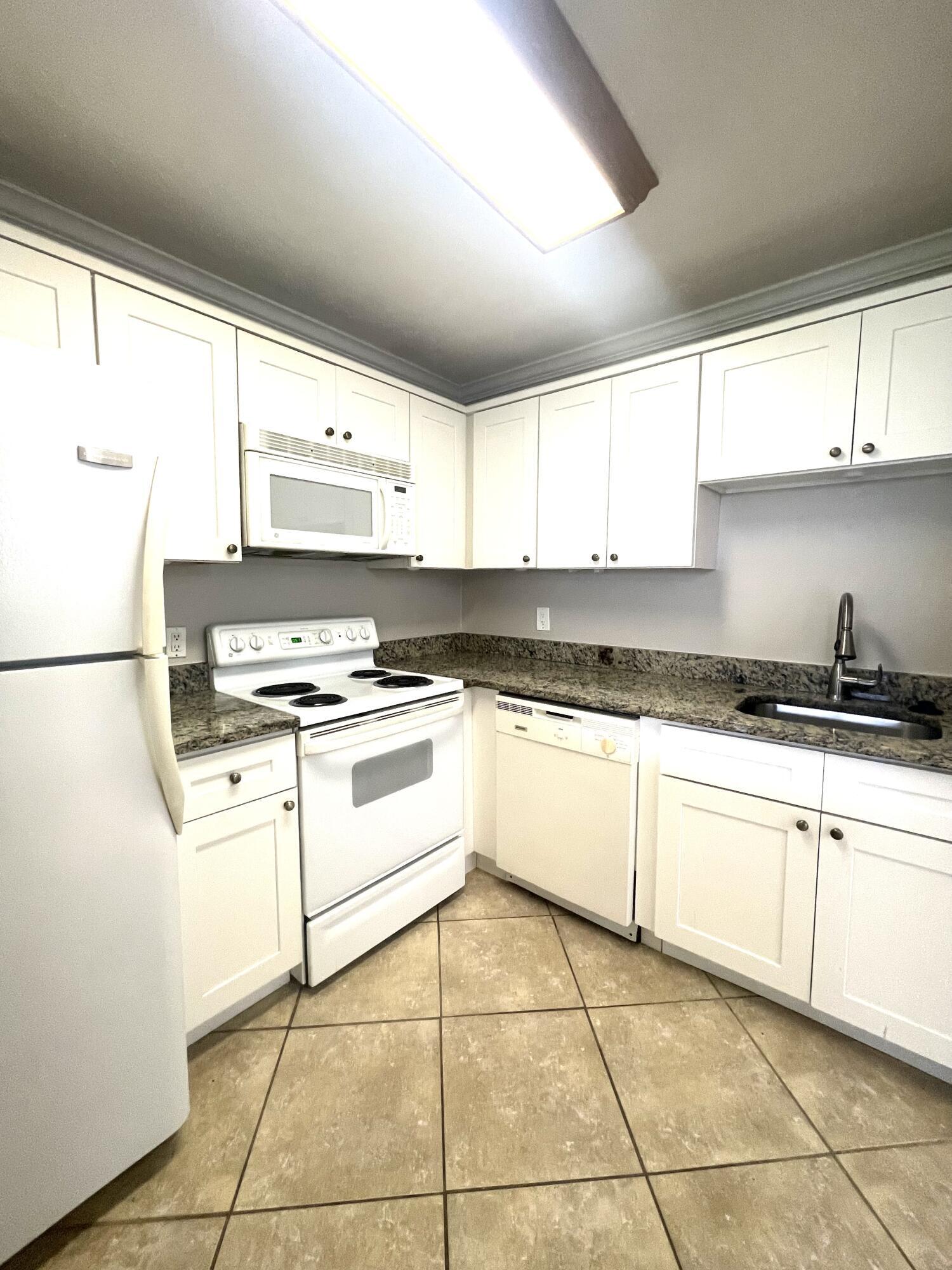263 Brittany F Delray Beach Florida United States, for Rent, residential, Arlene   Toolsie  , Re/Max Direct