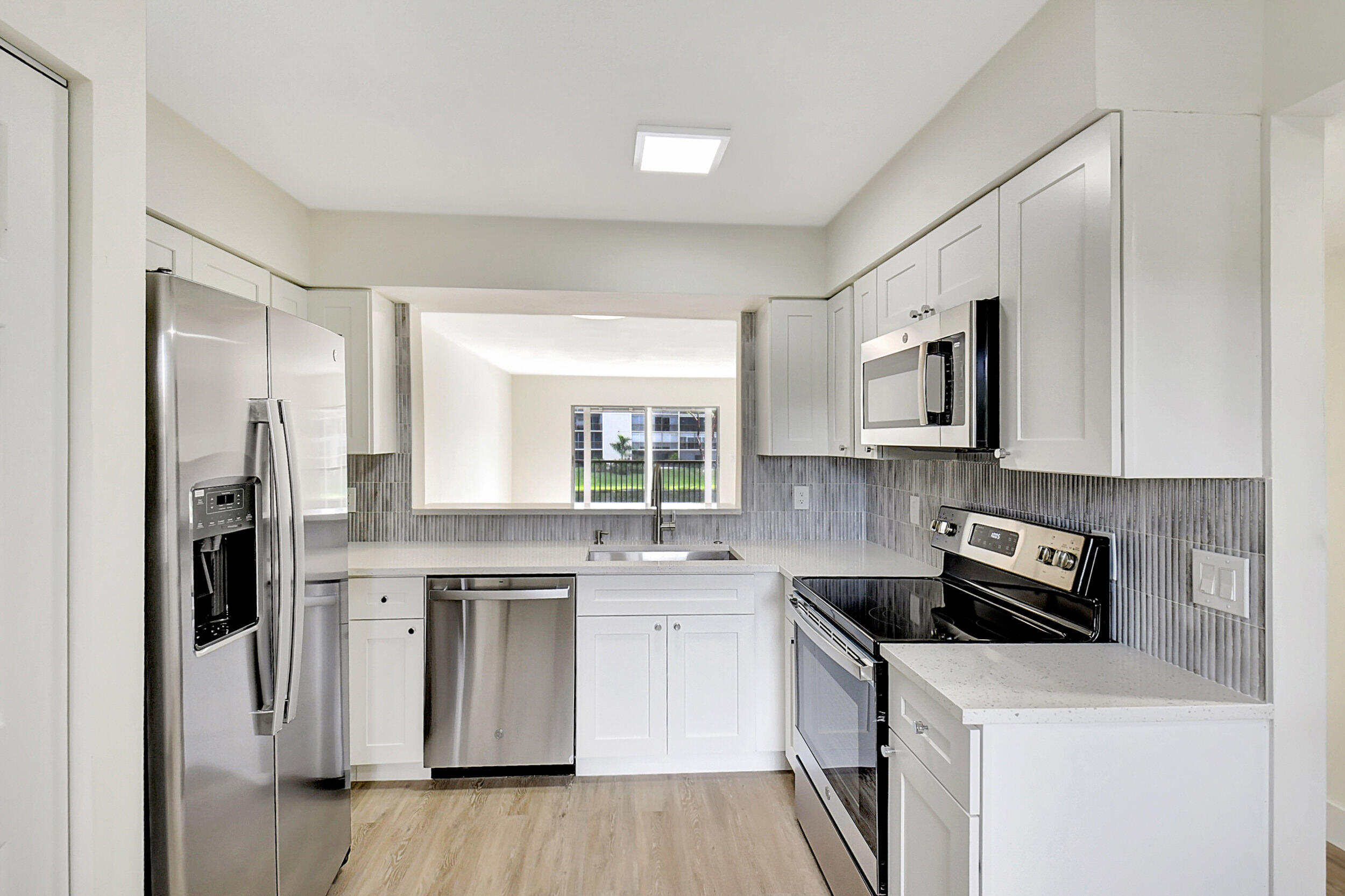 14360 STRATHMORE Lane APT 204 Delray Beach Florida United States, for Rent, residential, Arlene   Toolsie  , Re/Max Direct