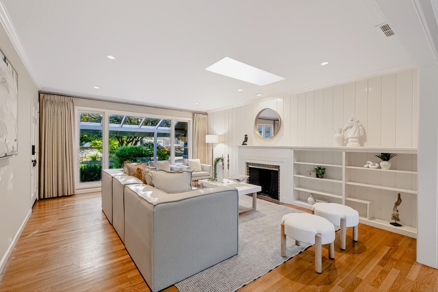 361 Ross Way Sacramento California United States, for Sale, residential,  , SacHomes Realty Group