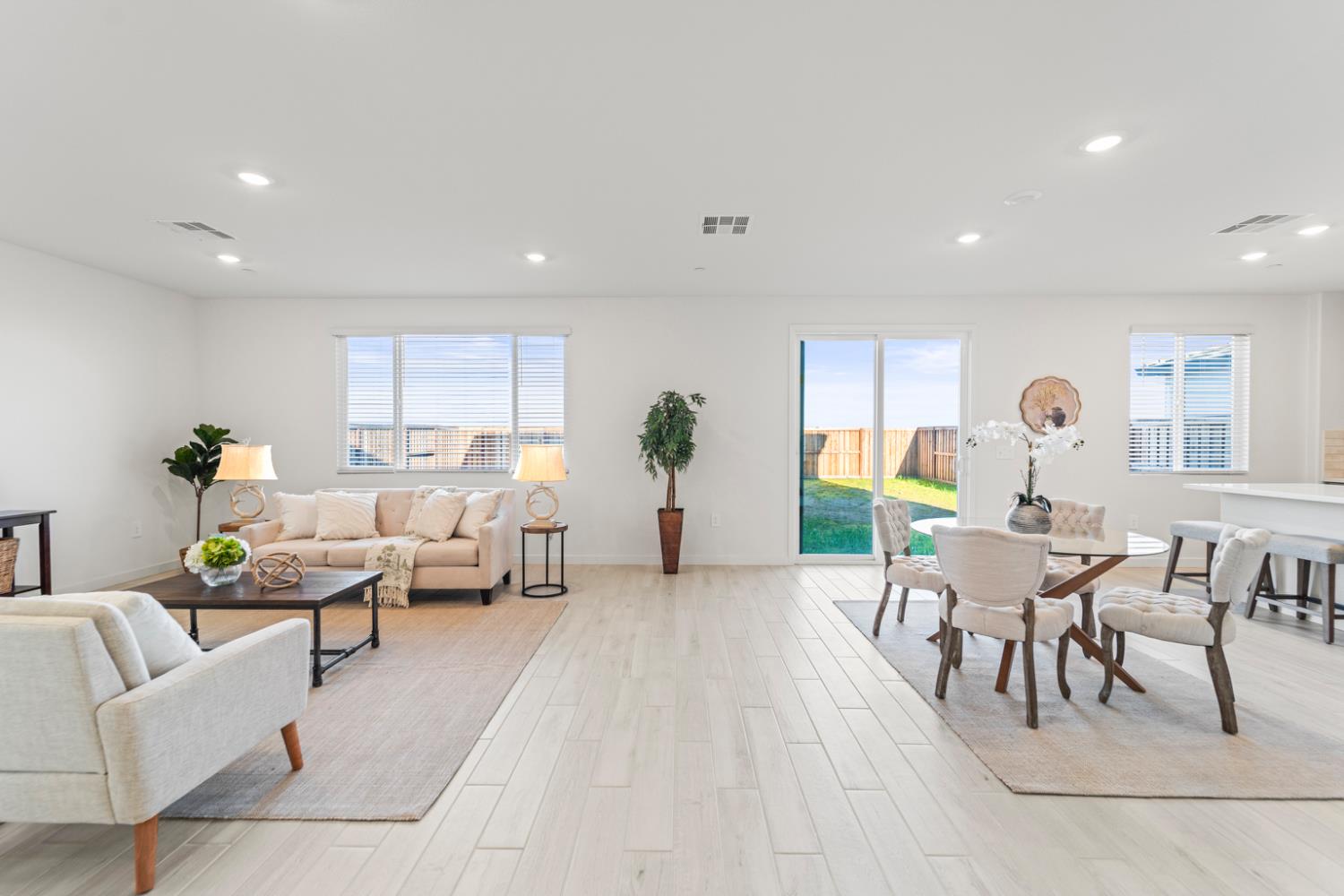 1501 Mcintyre Street Galt California United States, for Sale, residential, Johnny Stockert, Royal Real Estate