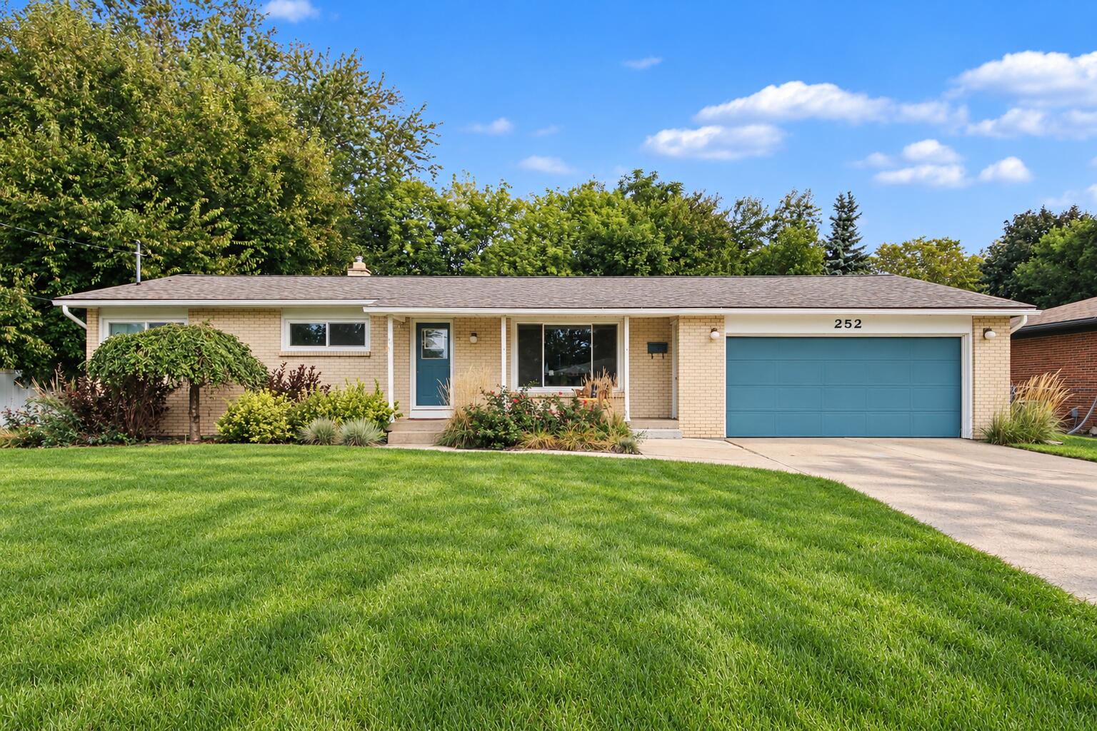 252 Edison Park Avenue Grand Rapids Michigan United States, for Sale, residential,  , RW Daniels Realty