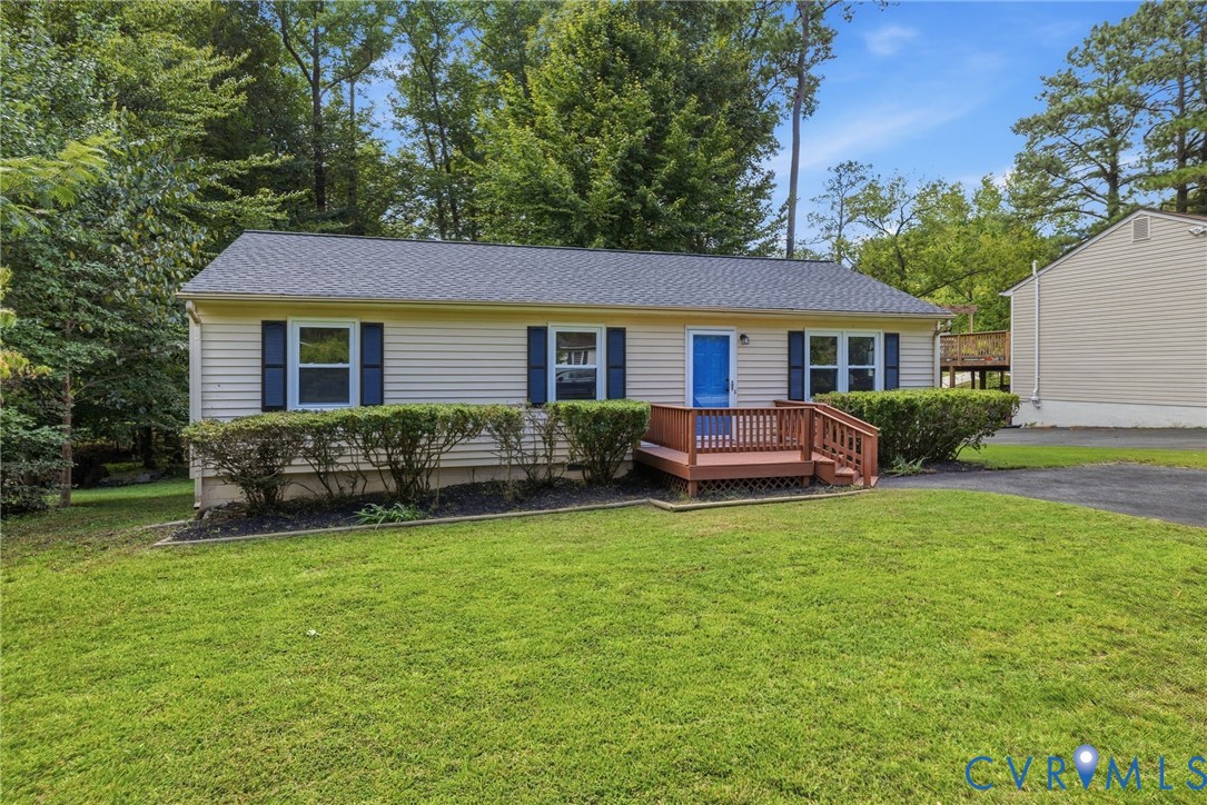 5571 Heatherhill Drive North Chesterfield Virginia United States, for Sale, residential, Barbara Reagan, Long & Foster Real Estate