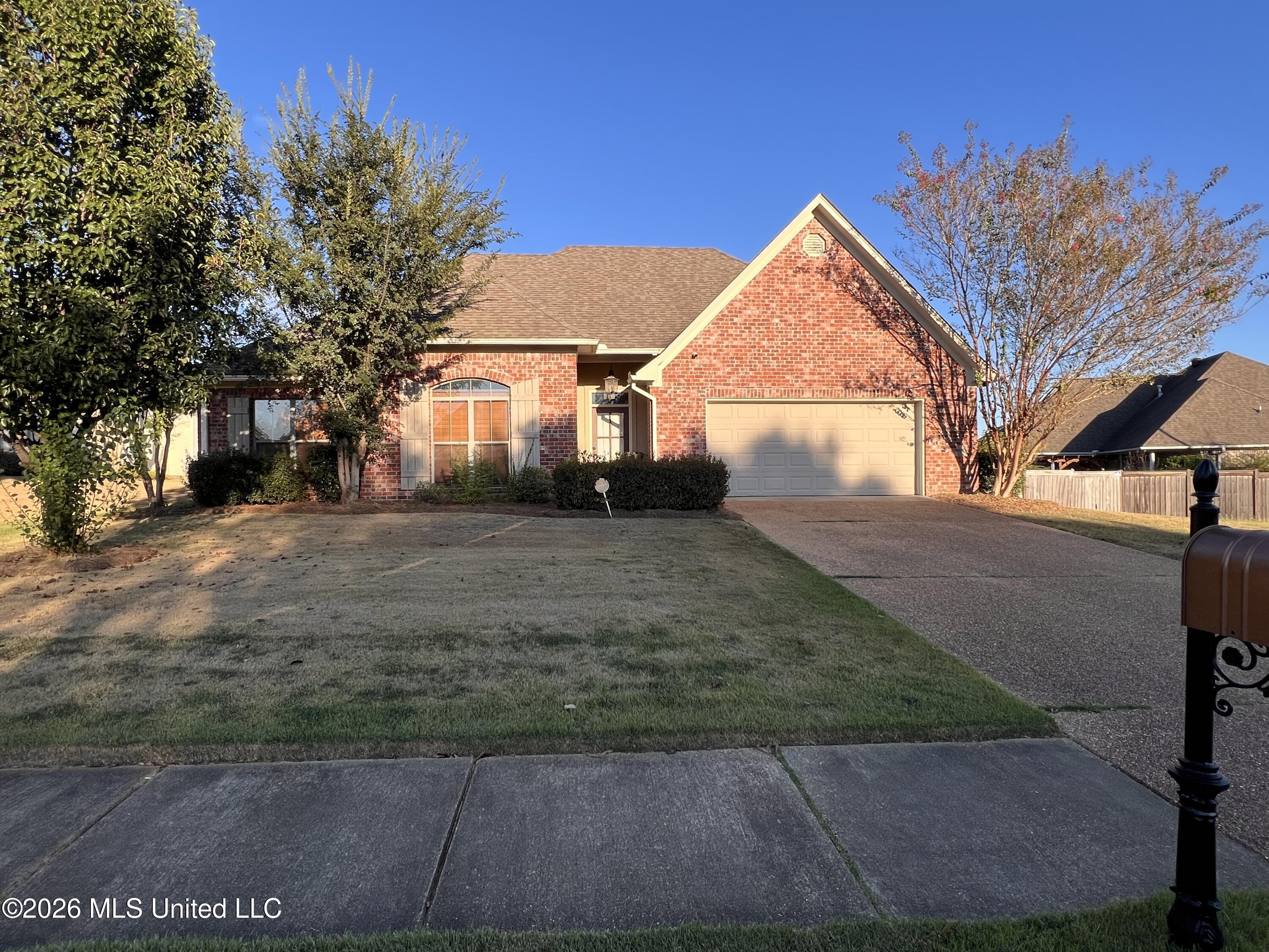 1012 Trinity Drive Madison Mississippi United States, for Sale, residential, Jessica McLaurin, Rezults Realty, LLC