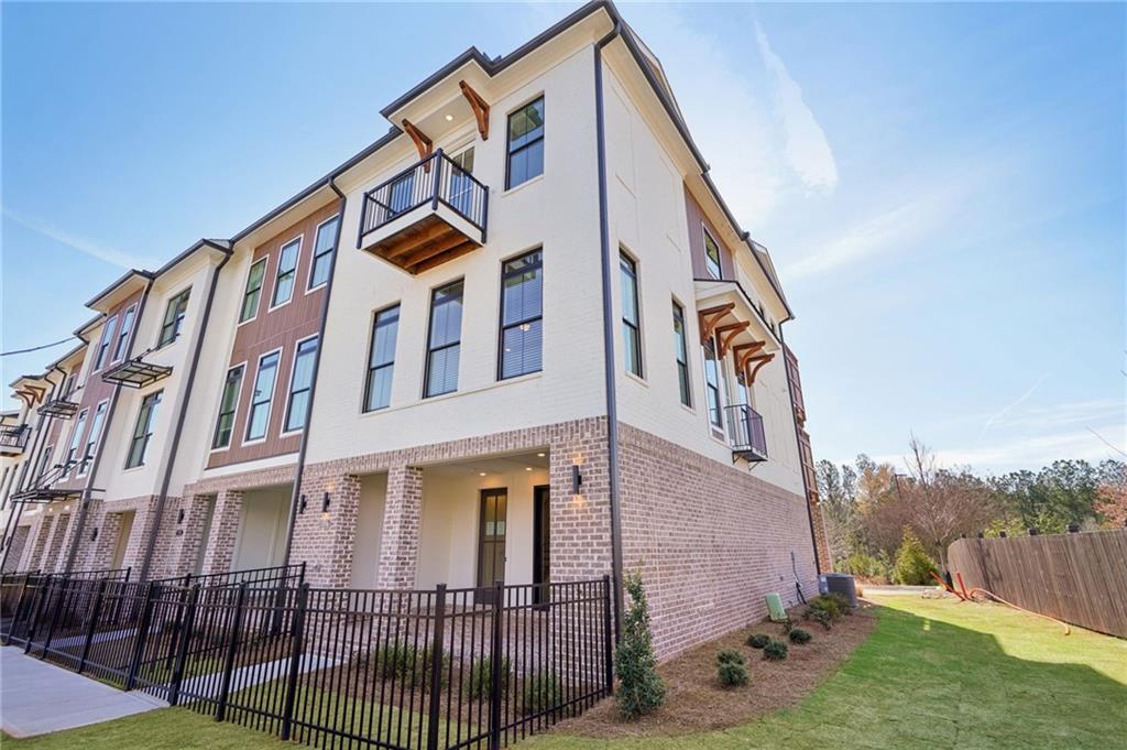 140 IVEYBROOKE Lane APT 75 Alpharetta Georgia United States, for Sale, residential,  , INCOM OFFICE EXAMPLE