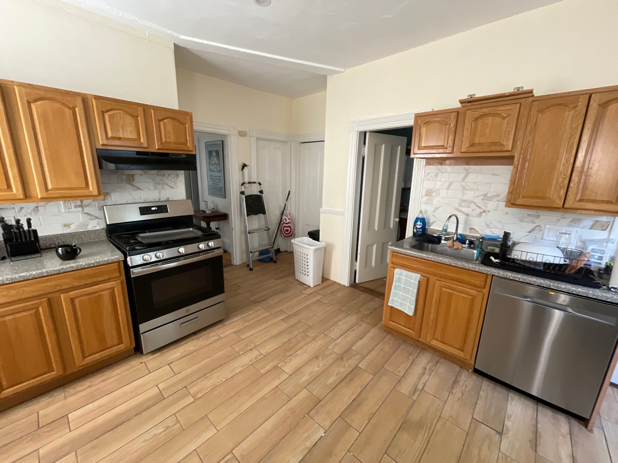 16 Mount Calvary Rd.  UNIT 1 Boston Massachusetts United States, for Rent, residential,  , The Edwards Realty Team - Barrett Sotheby's International Realty