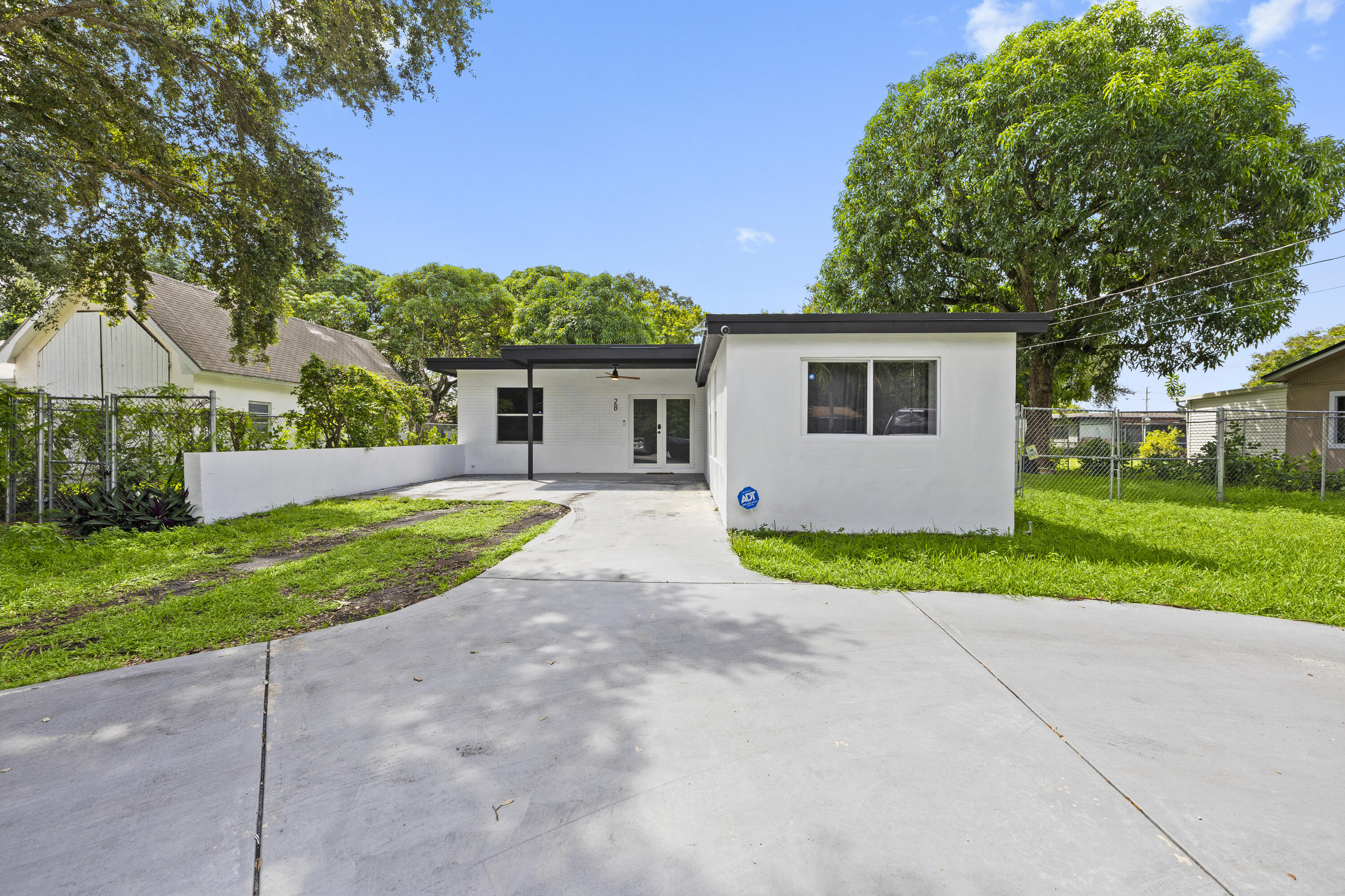 28 NE 165th Street Miami Florida United States, for Sale, residential,  , INCOM OFFICE EXAMPLE