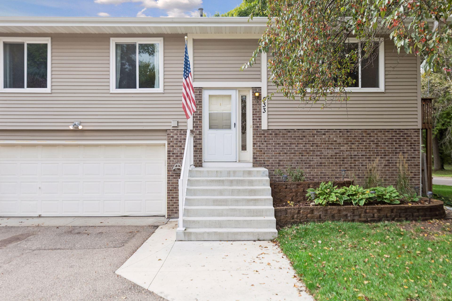 533 Ravoux Road Chaska Minnesota United States, for Sale, residential, Lynn Heimdahl, Bridge Realty, LLC