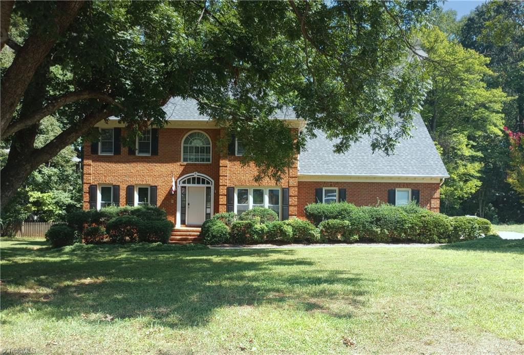 8 Dunkirk Place Greensboro North Carolina United States, for Sale, residential, J.C. Grose, Triad Home and Land Co.