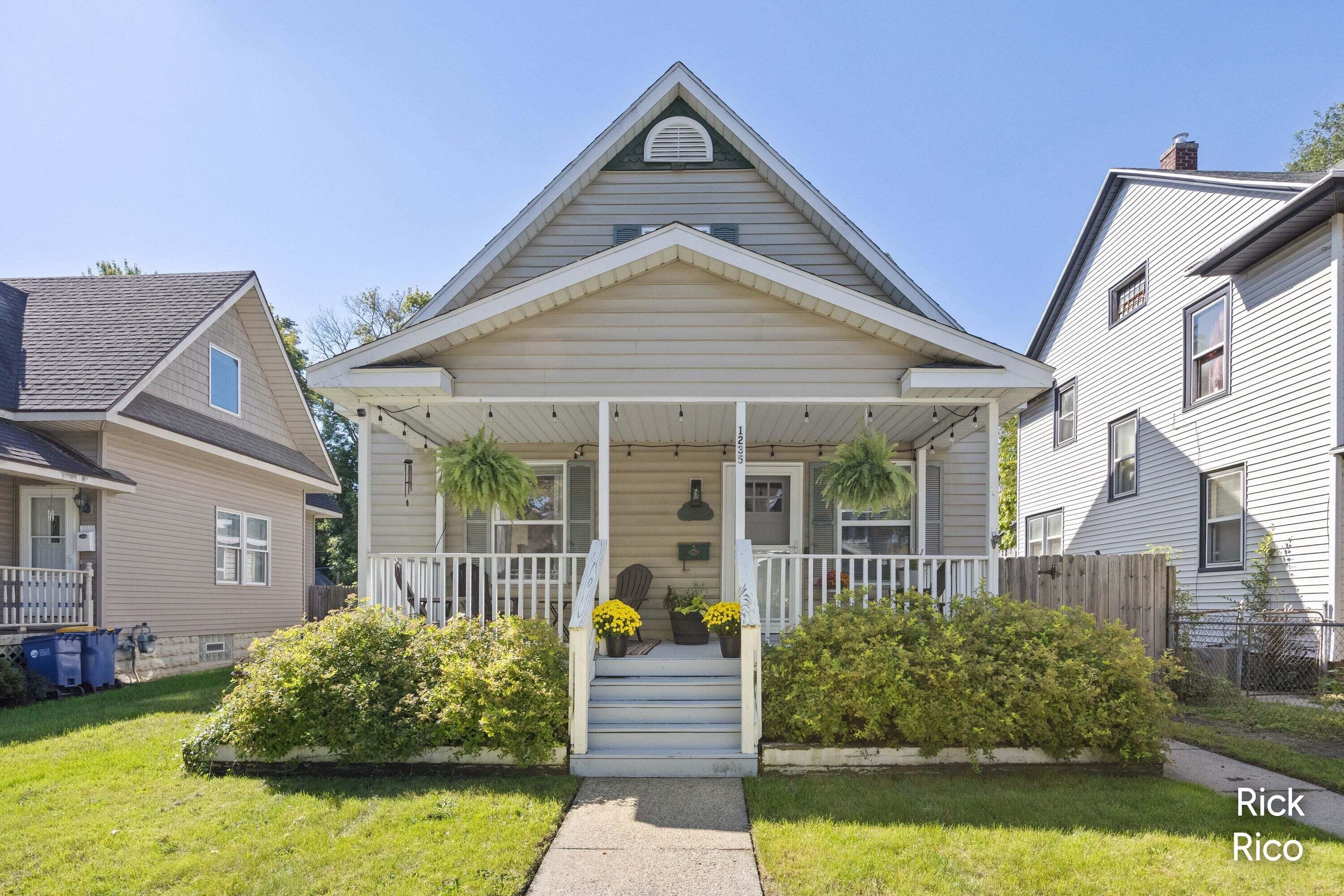 1235 Prospect Avenue Grand Rapids Michigan United States, for Sale, residential,  , RW Daniels Realty