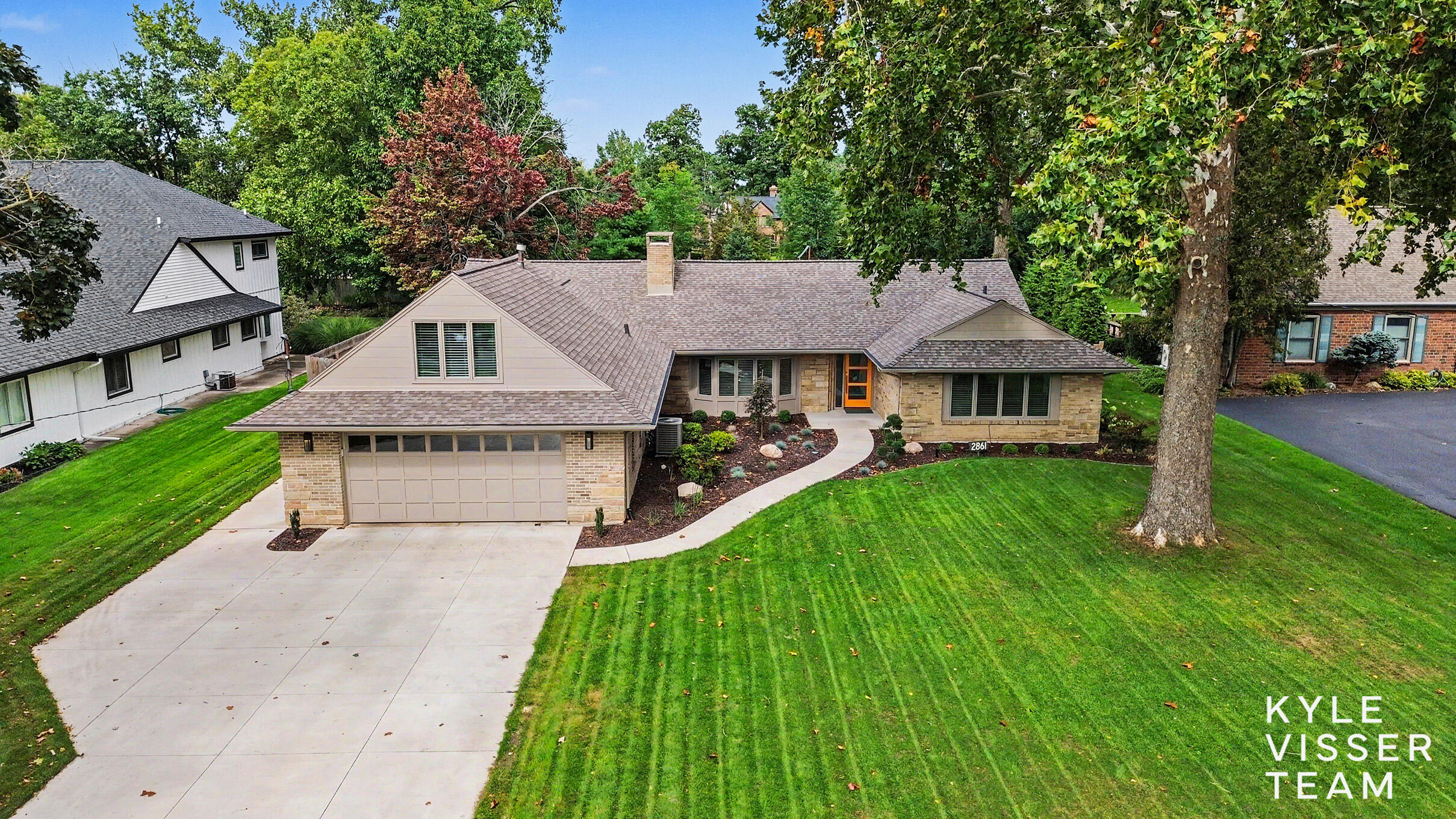 2861 Woodcliff Circle East Grand Rapids Michigan United States, for Sale, residential,  , RW Daniels Realty