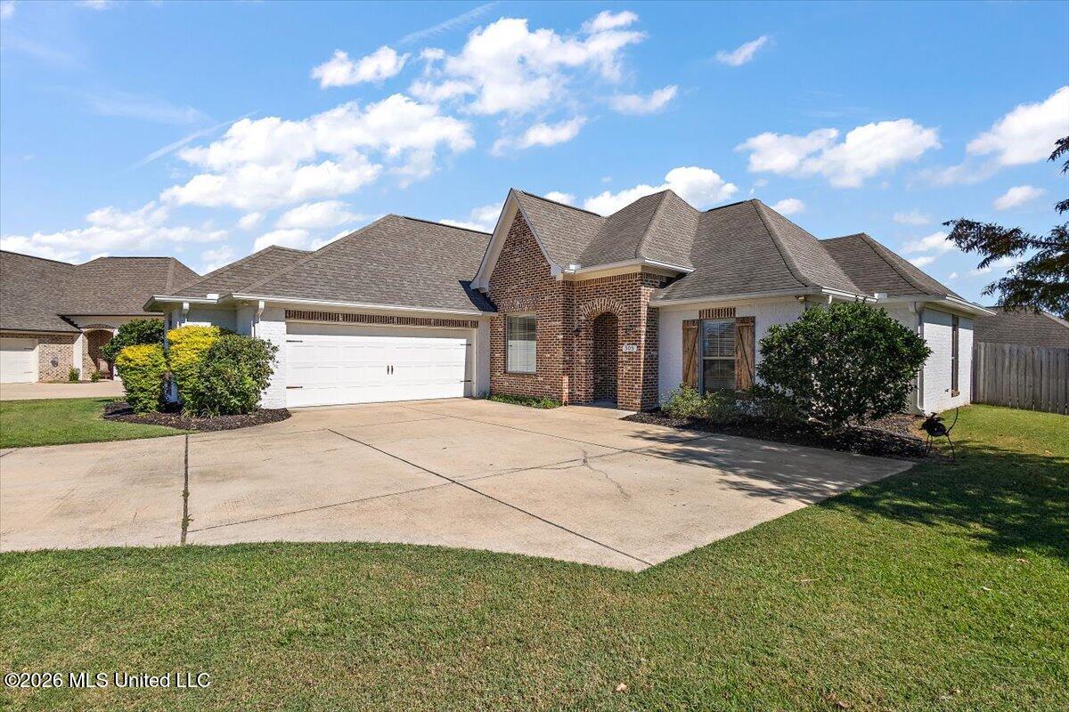 305 Logan Court Canton Mississippi United States, for Sale, residential, Jessica McLaurin, Rezults Realty, LLC