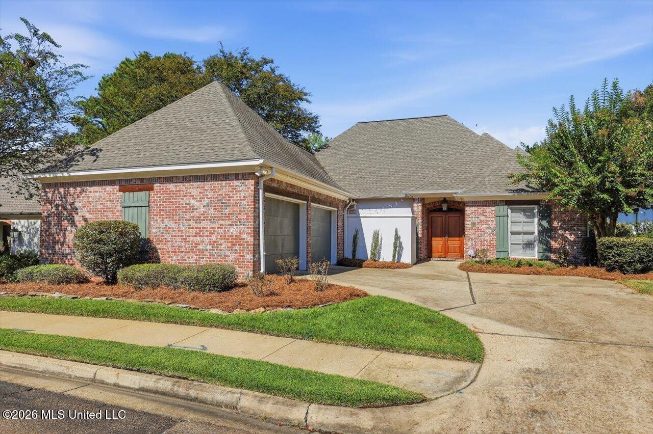 3 Waterford Place Jackson Mississippi United States, for Sale, residential, Jessica McLaurin, Rezults Realty, LLC
