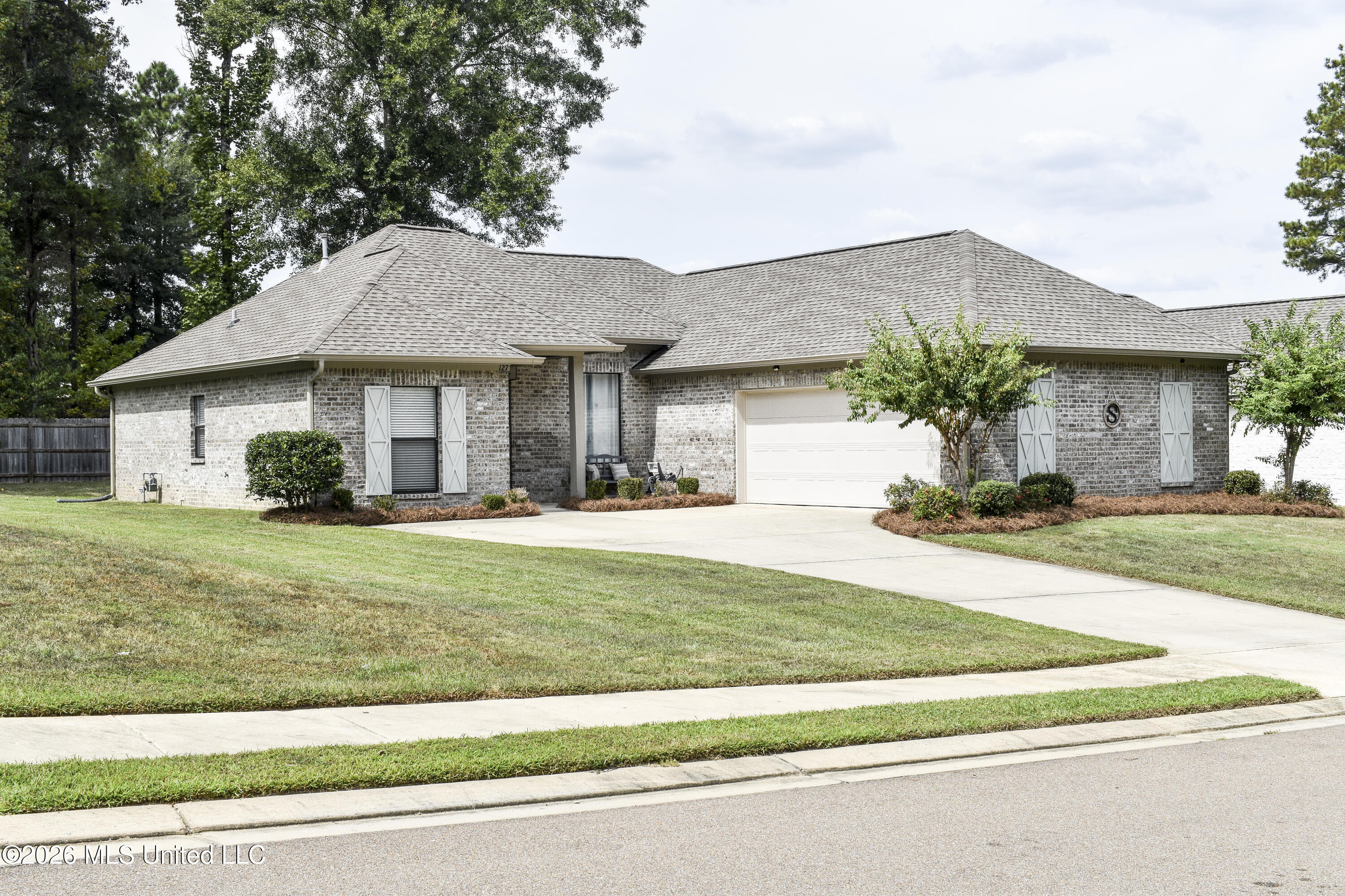 127 Woodburn Way Pearl Mississippi United States, for Sale, residential, Jessica McLaurin, Rezults Realty, LLC