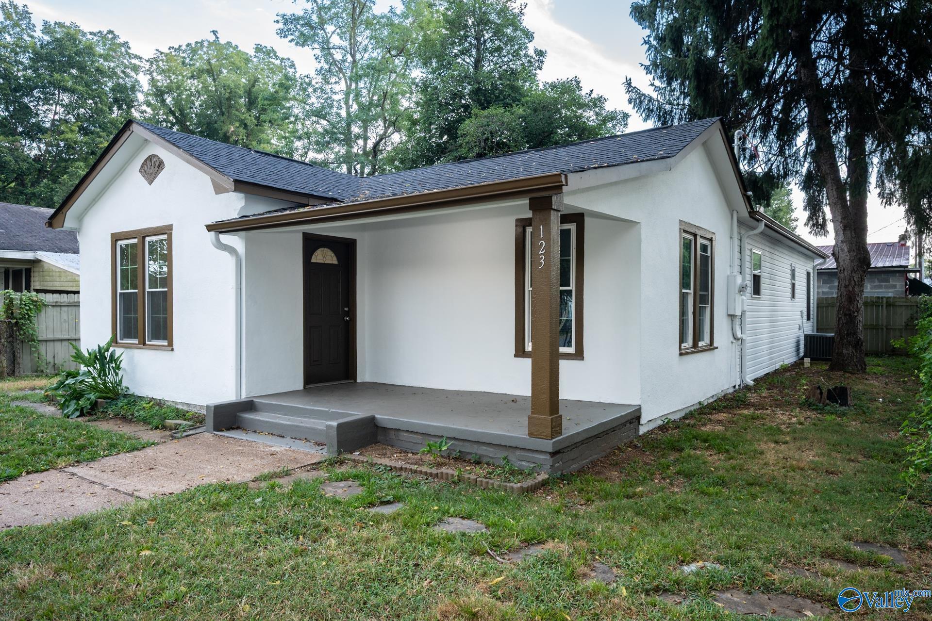 123 Maple Avenue Huntsville Alabama United States, for Lease, commercial,  , A Better Choice Realty