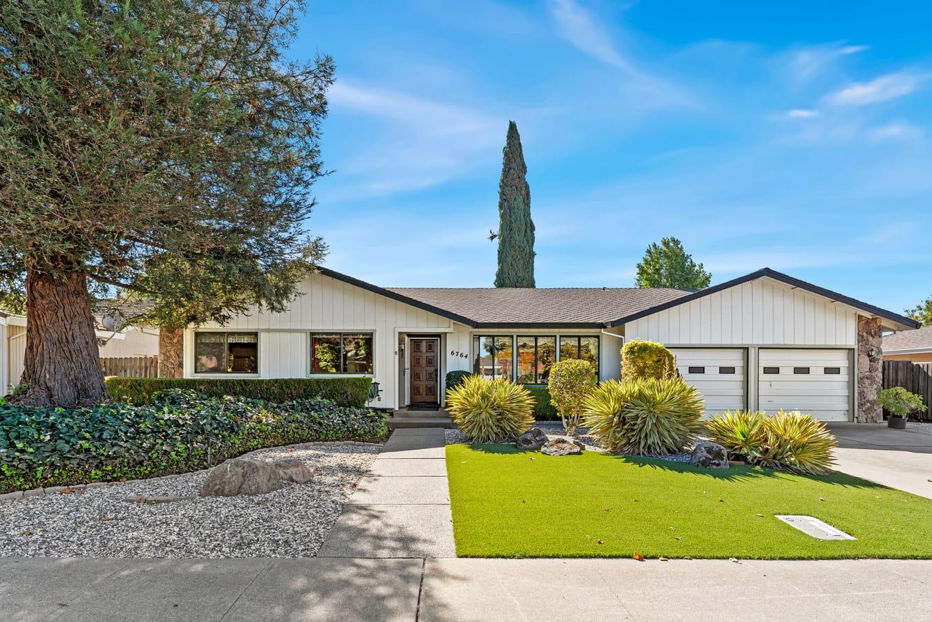 6764 Breakwater Way Sacramento California United States, for Sale, residential, Johnny Stockert, Royal Real Estate