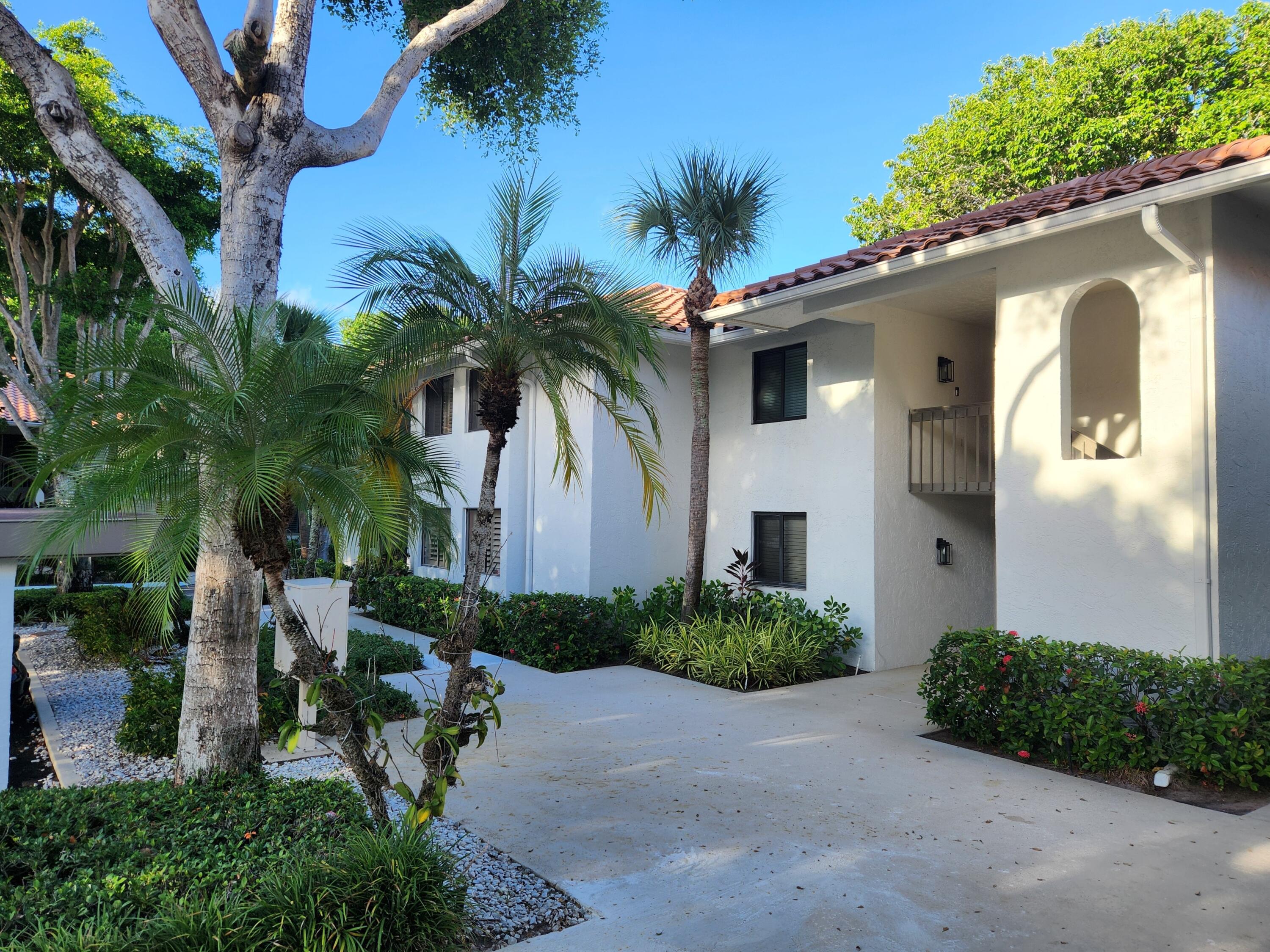 30 PELICAN POINTE Drive APT 201 Delray Beach Florida United States, for Rent, residential, Arlene   Toolsie  , Re/Max Direct