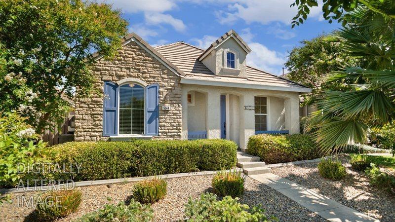 6044 Bridgecross Drive Sacramento California United States, for Sale, residential, , Royalty Property Management & Realty