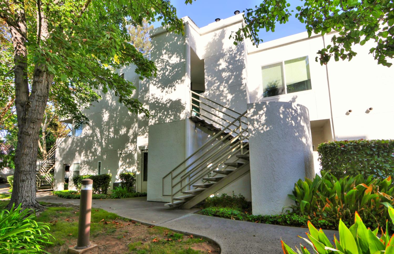 2511 Fulton Square Lane APT 15 Sacramento California United States, for Sale, residential,  , SacHomes Realty Group