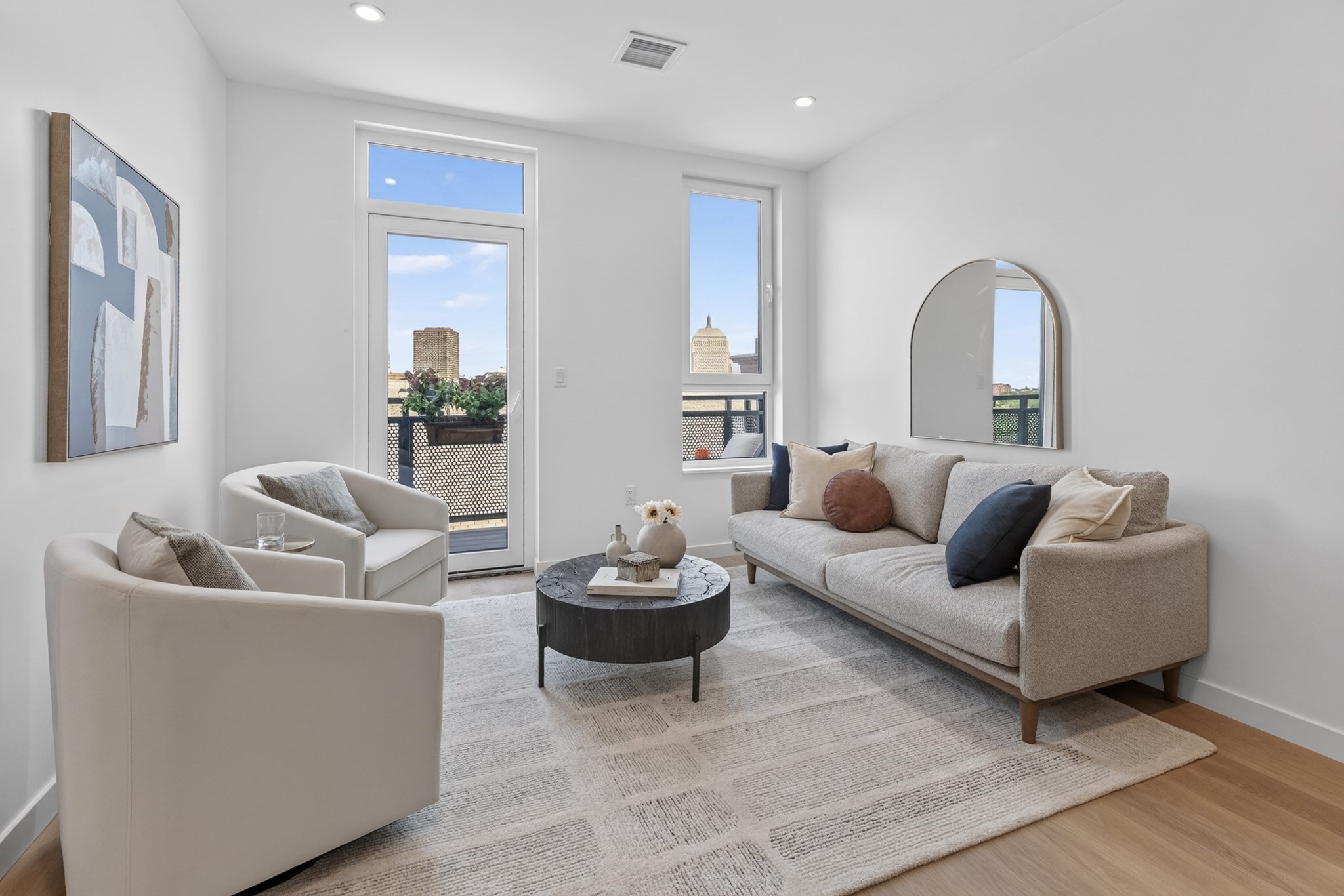 1395 Washington Street  UNIT 5R Boston Massachusetts United States, for Sale, residential, Darcy Bento, South Boston  Realtor Bento Real Estate Group, Bento Real Estate Group, Inc.