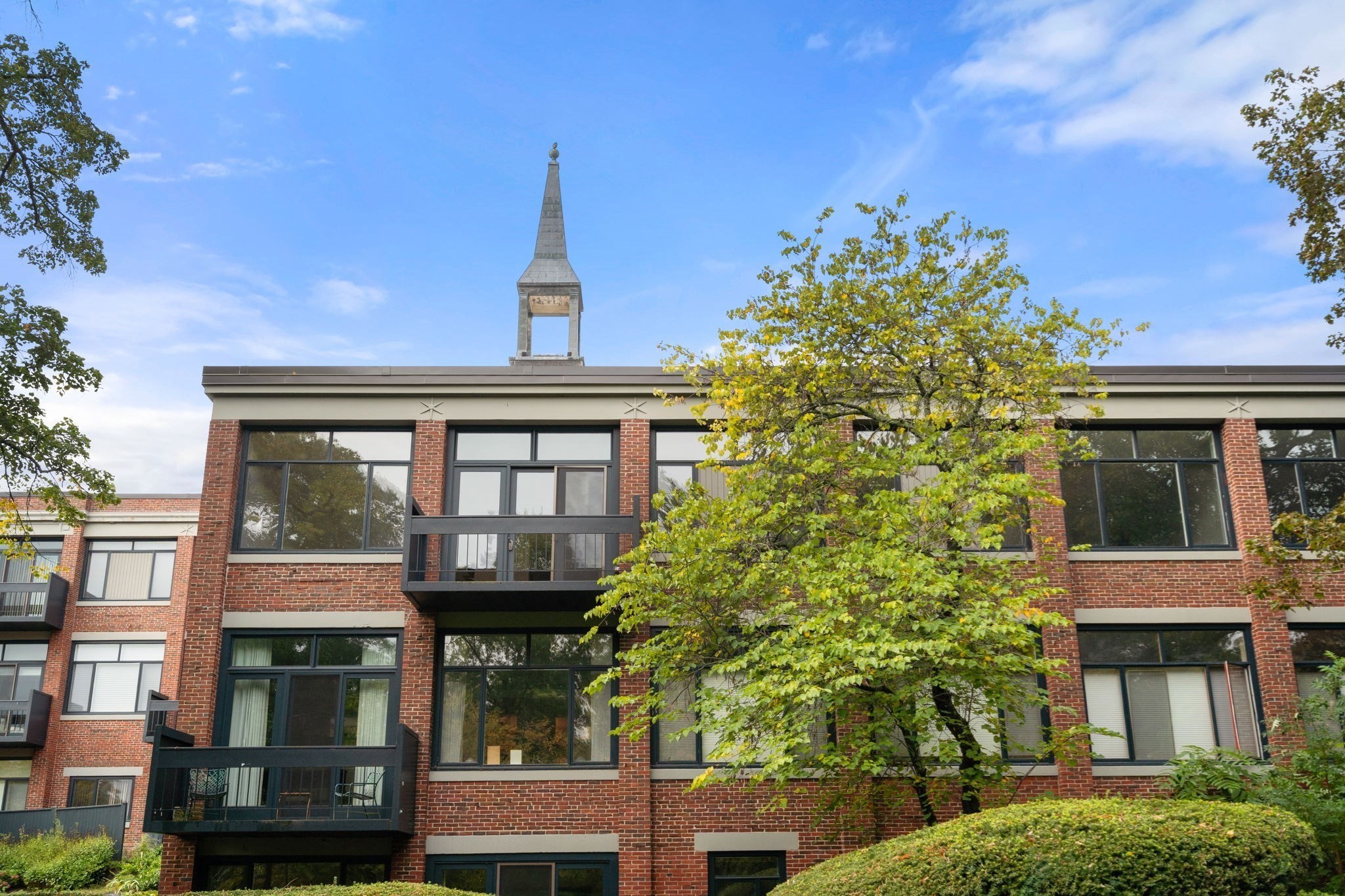 100 Keyes Rd  UNIT 304 Concord Massachusetts United States, for Sale, residential,  , The Edwards Realty Team - Barrett Sotheby's International Realty