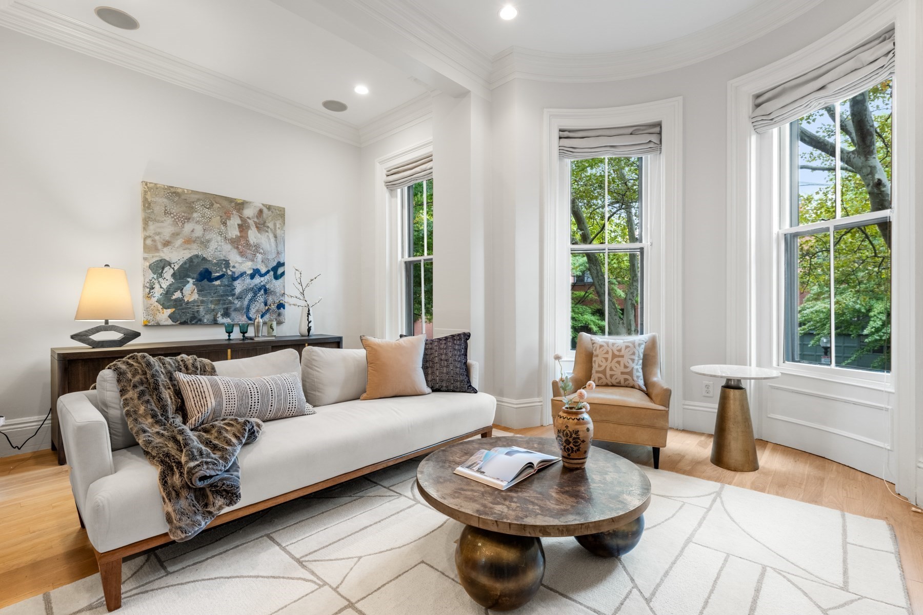 43 Warren Avenue  UNIT 2 Boston Massachusetts United States, for Sale, residential,  , The Edwards Realty Team - Barrett Sotheby's International Realty