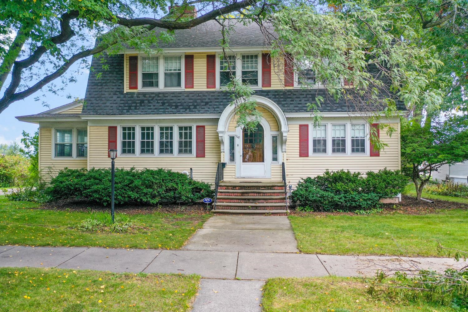708 GARDEN Street Green Bay Wisconsin United States, for Sale, residential,  , Fireside Realty LLC