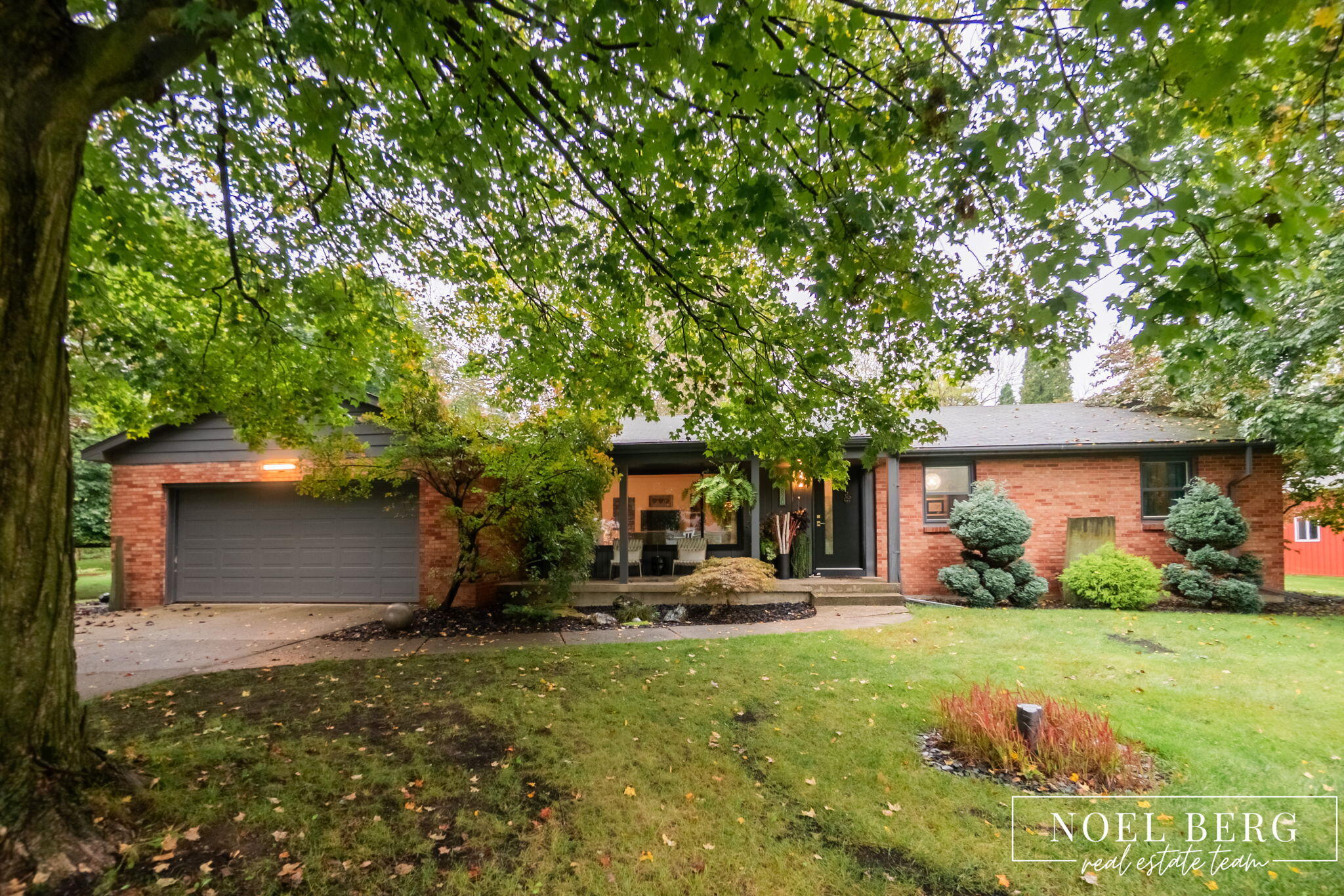 13820 Windemere Drive Grand Rapids Michigan United States, for Sale, residential,  , RW Daniels Realty